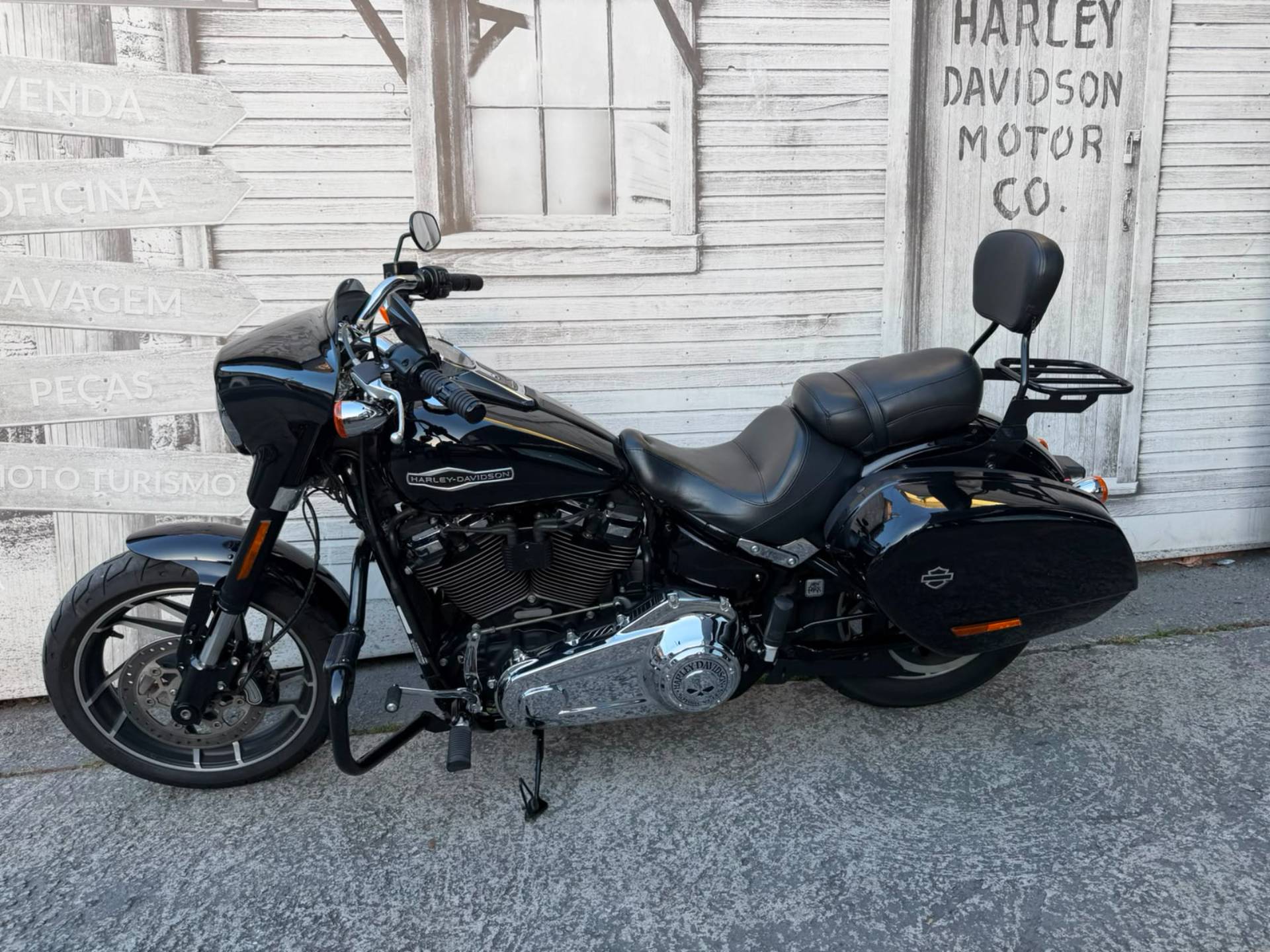 HARLEY-DAVIDSON SPORT GLIDE