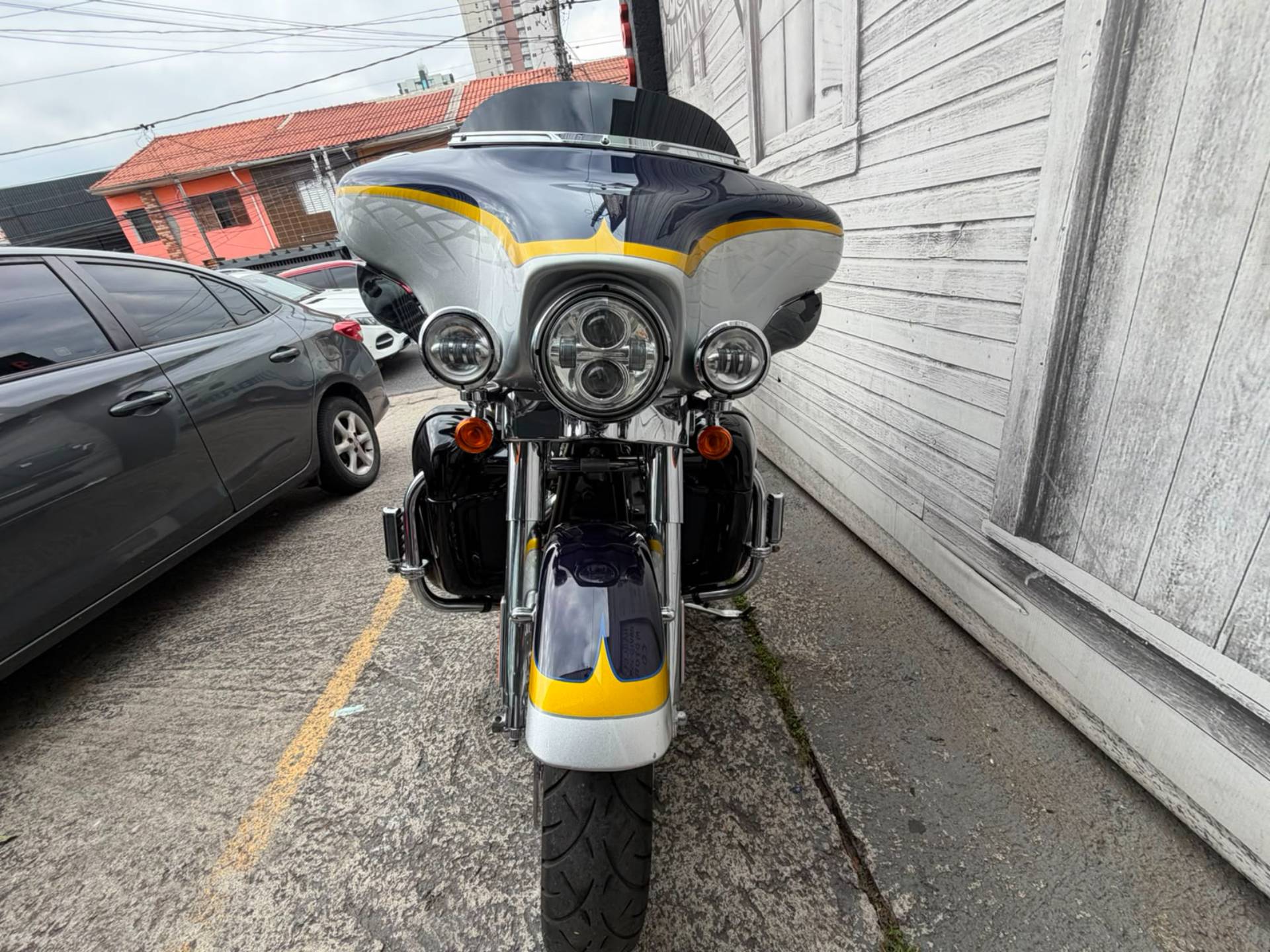 HARLEY-DAVIDSON CVO ULTRA CLASSIC ELECTRA GLIDE