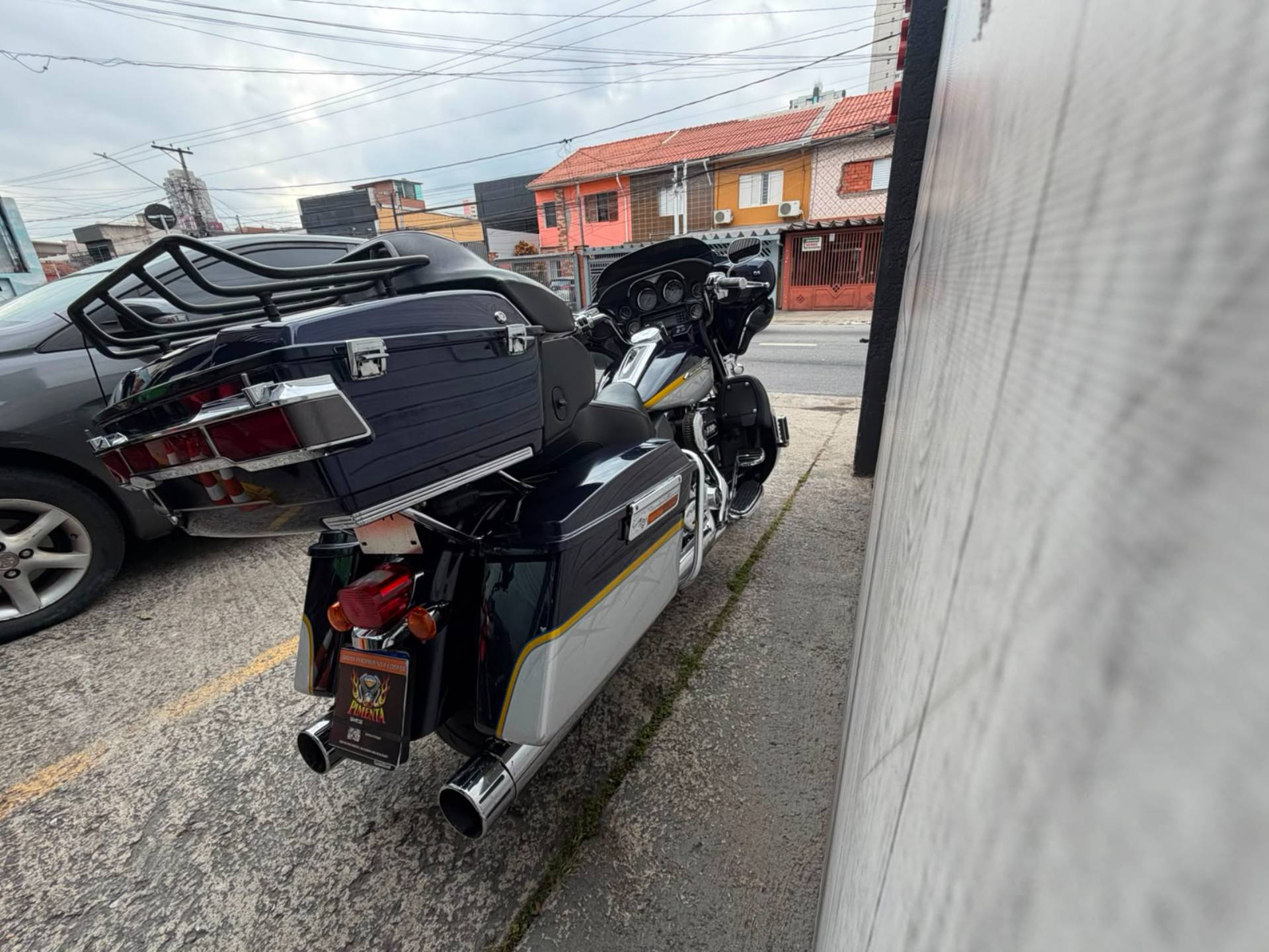 HARLEY-DAVIDSON CVO ULTRA CLASSIC ELECTRA GLIDE