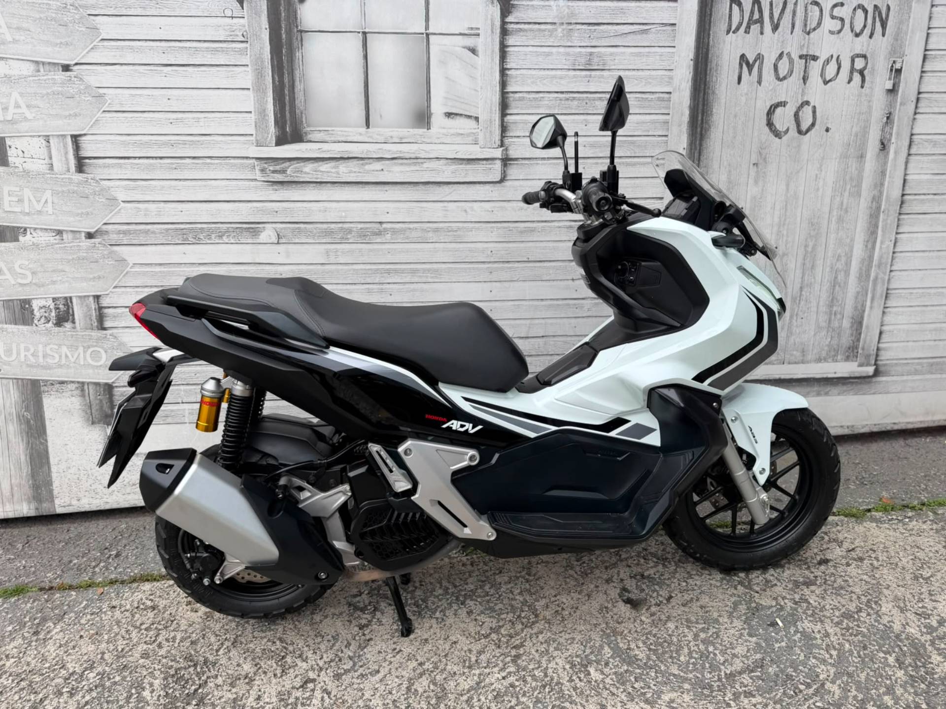 HONDA ADV 150