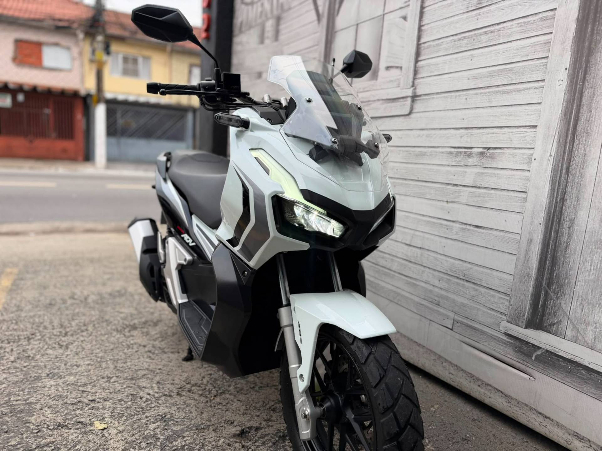 HONDA ADV 150