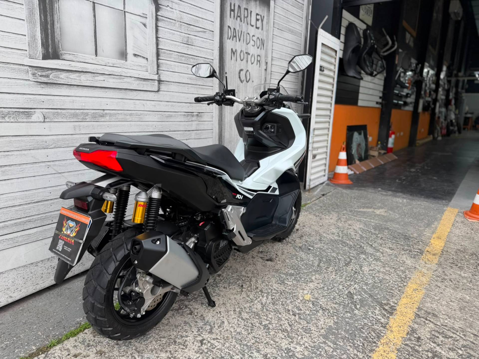 HONDA ADV 150