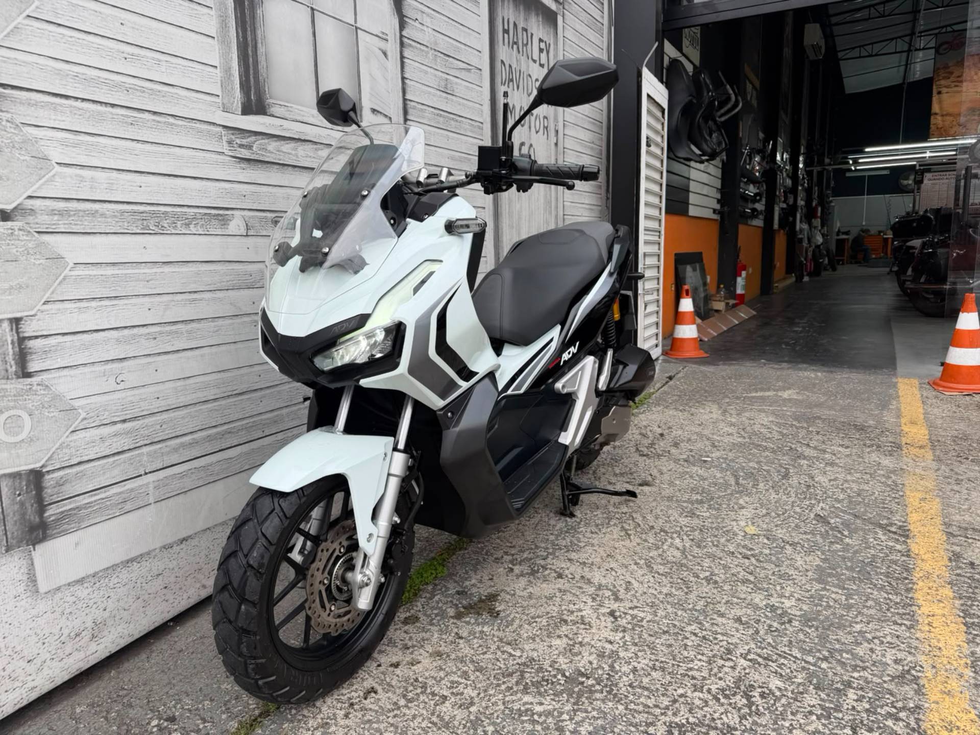 HONDA ADV 150