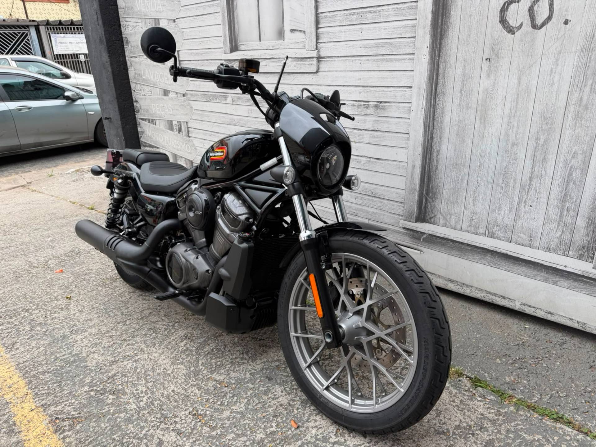 HARLEY-DAVIDSON NIGHTSTER SPECIAL