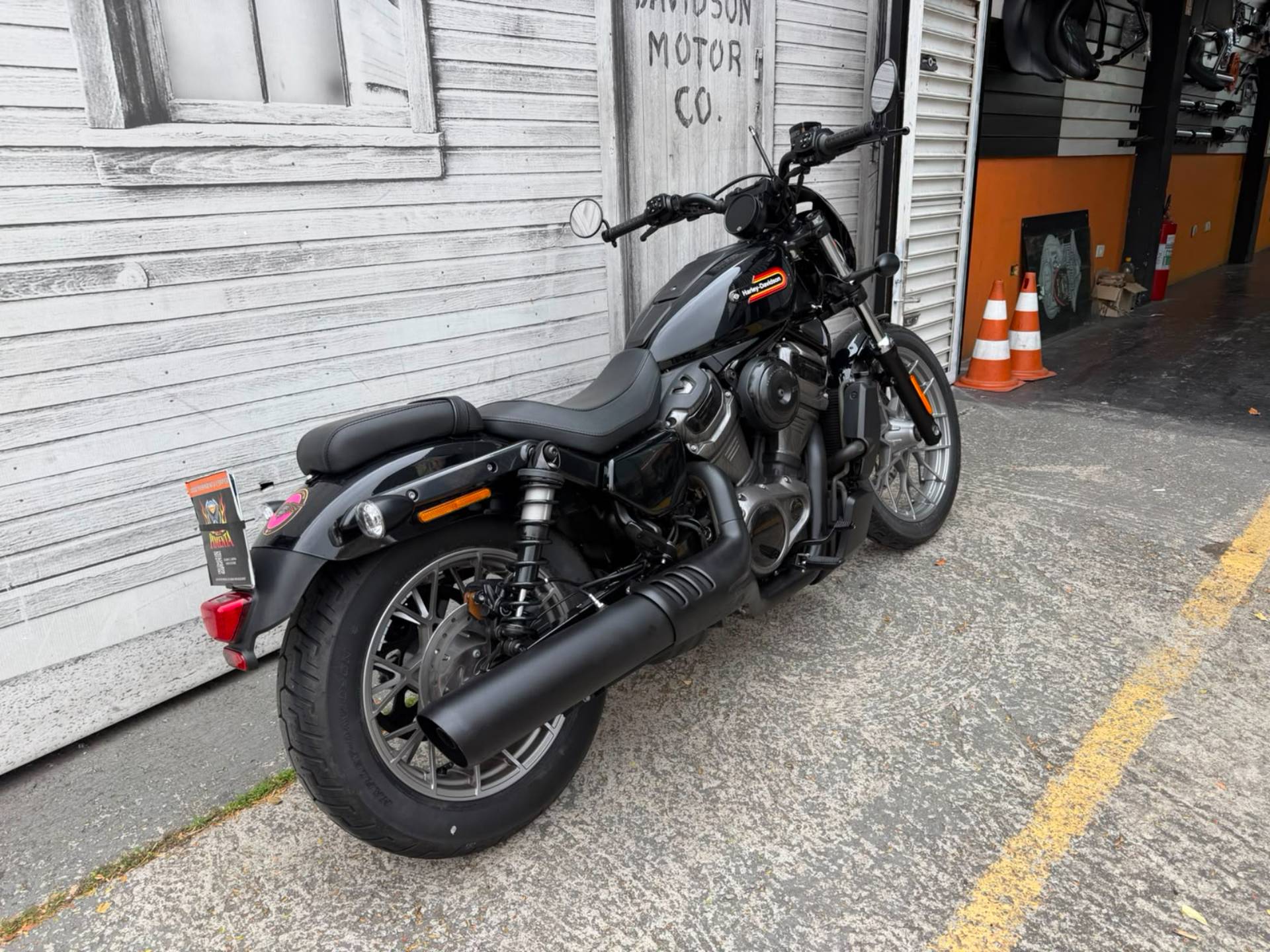 HARLEY-DAVIDSON NIGHTSTER SPECIAL
