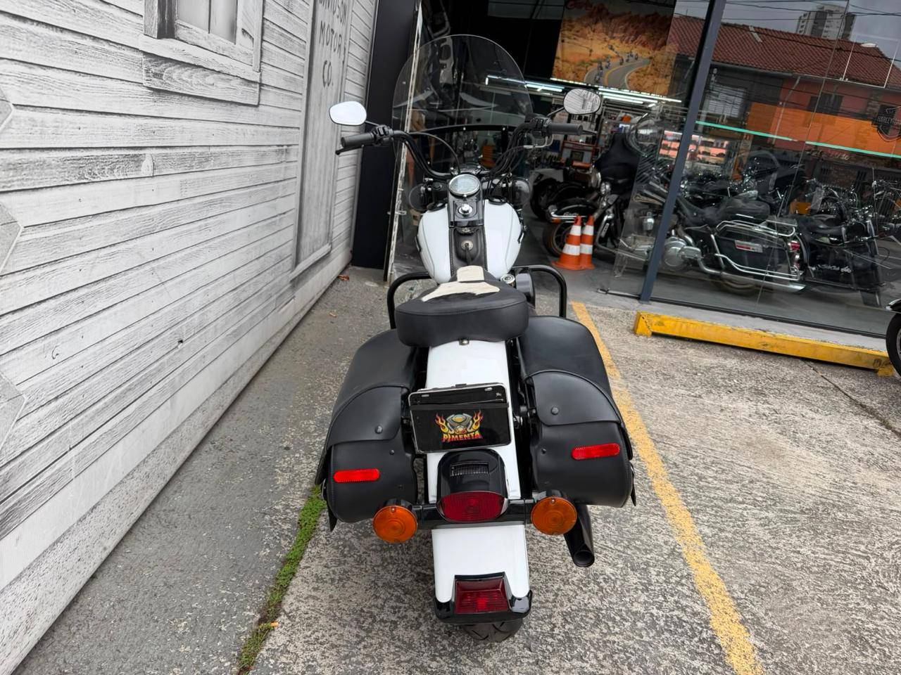 HARLEY-DAVIDSON HERITAGE SOFTAIL CLASSIC