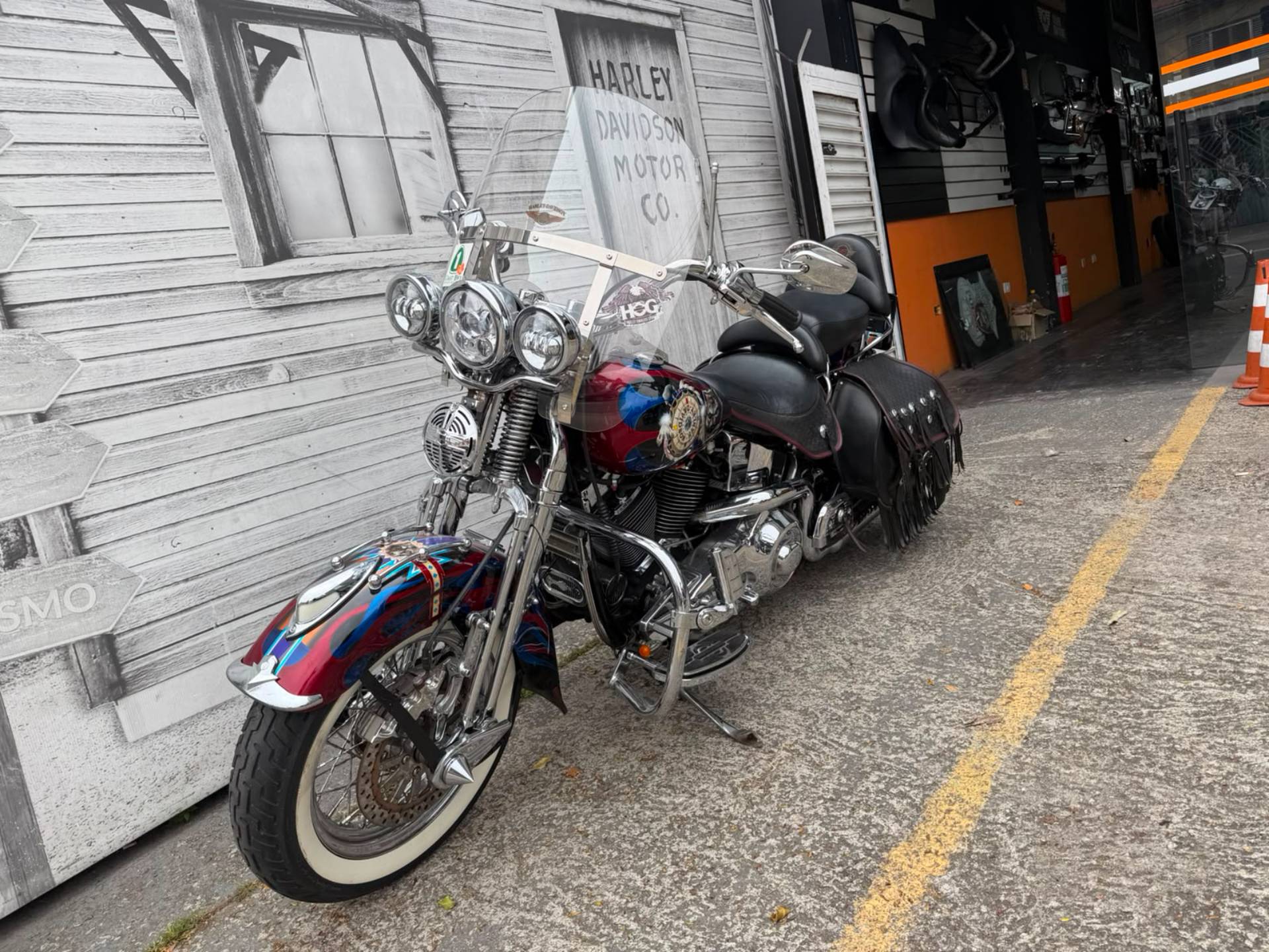 HARLEY-DAVIDSON HERITAGE SOFTAIL SPRINGER