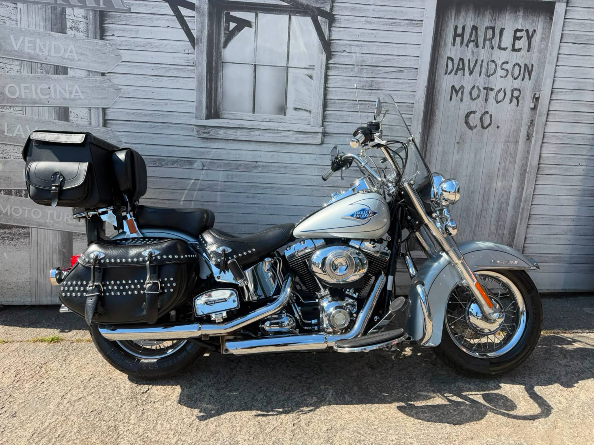 HARLEY-DAVIDSON HERITAGE SOFTAIL CLASSIC