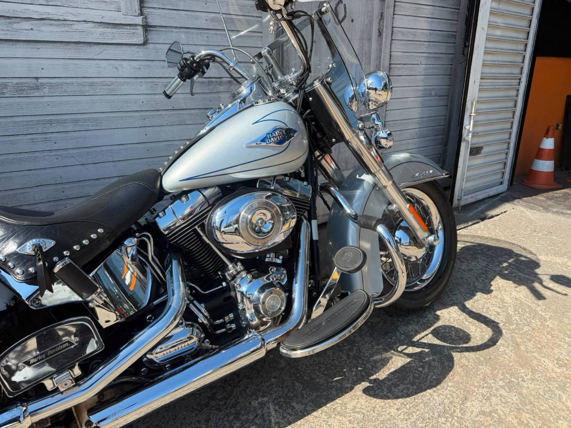 HARLEY-DAVIDSON HERITAGE SOFTAIL CLASSIC