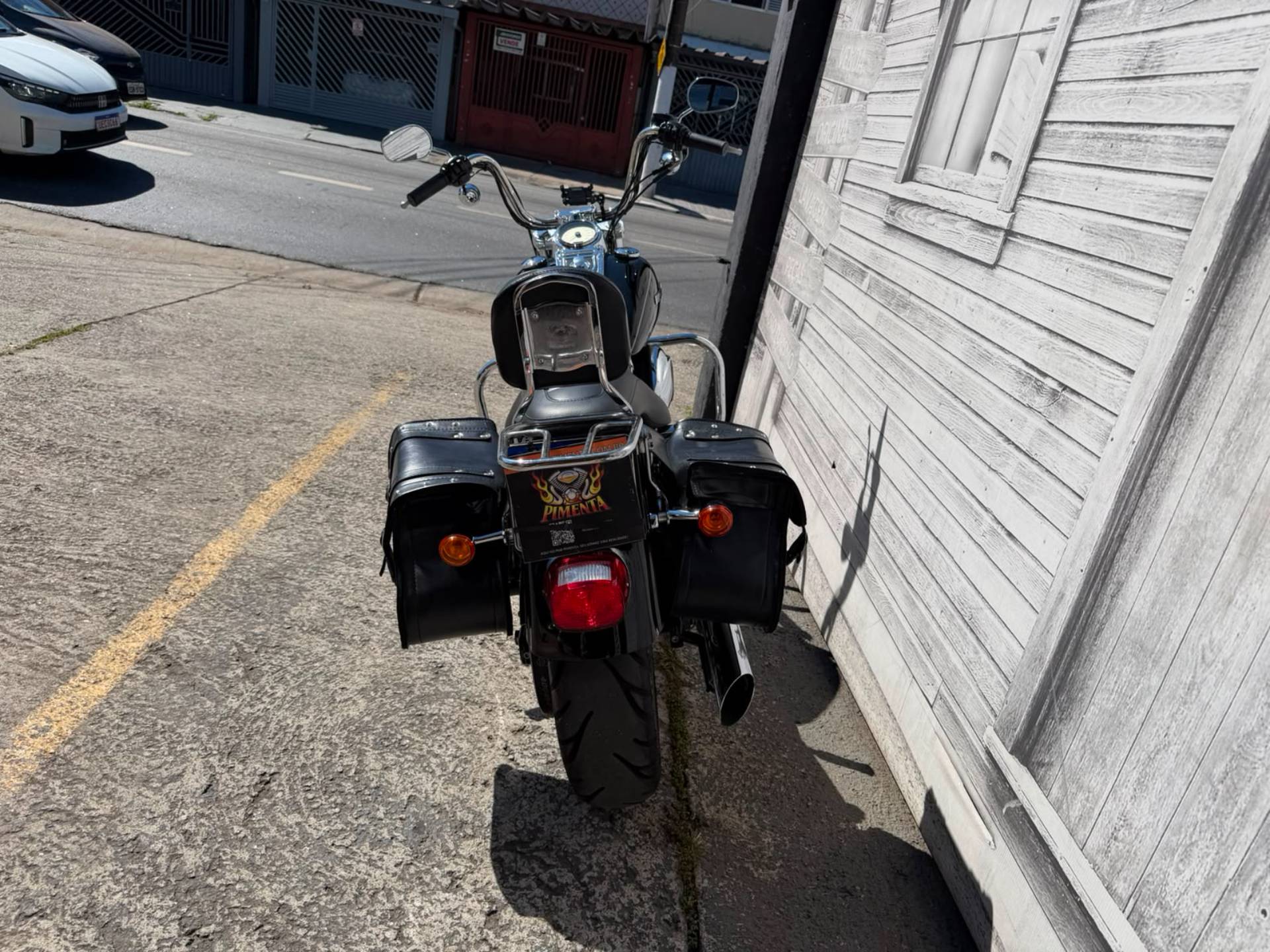 HARLEY-DAVIDSON DYNA SUPER GLIDE CUSTOM