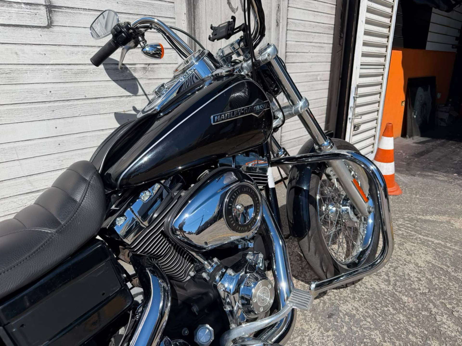 HARLEY-DAVIDSON DYNA SUPER GLIDE CUSTOM