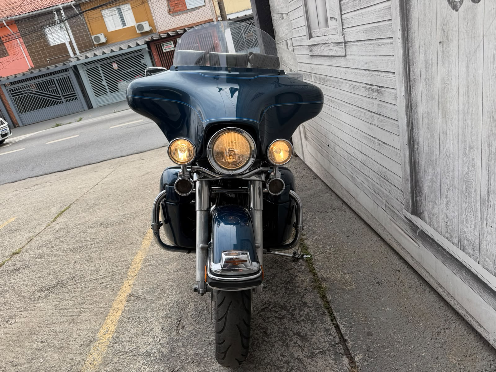 HARLEY-DAVIDSON ELECTRA GLIDE CLASSIC