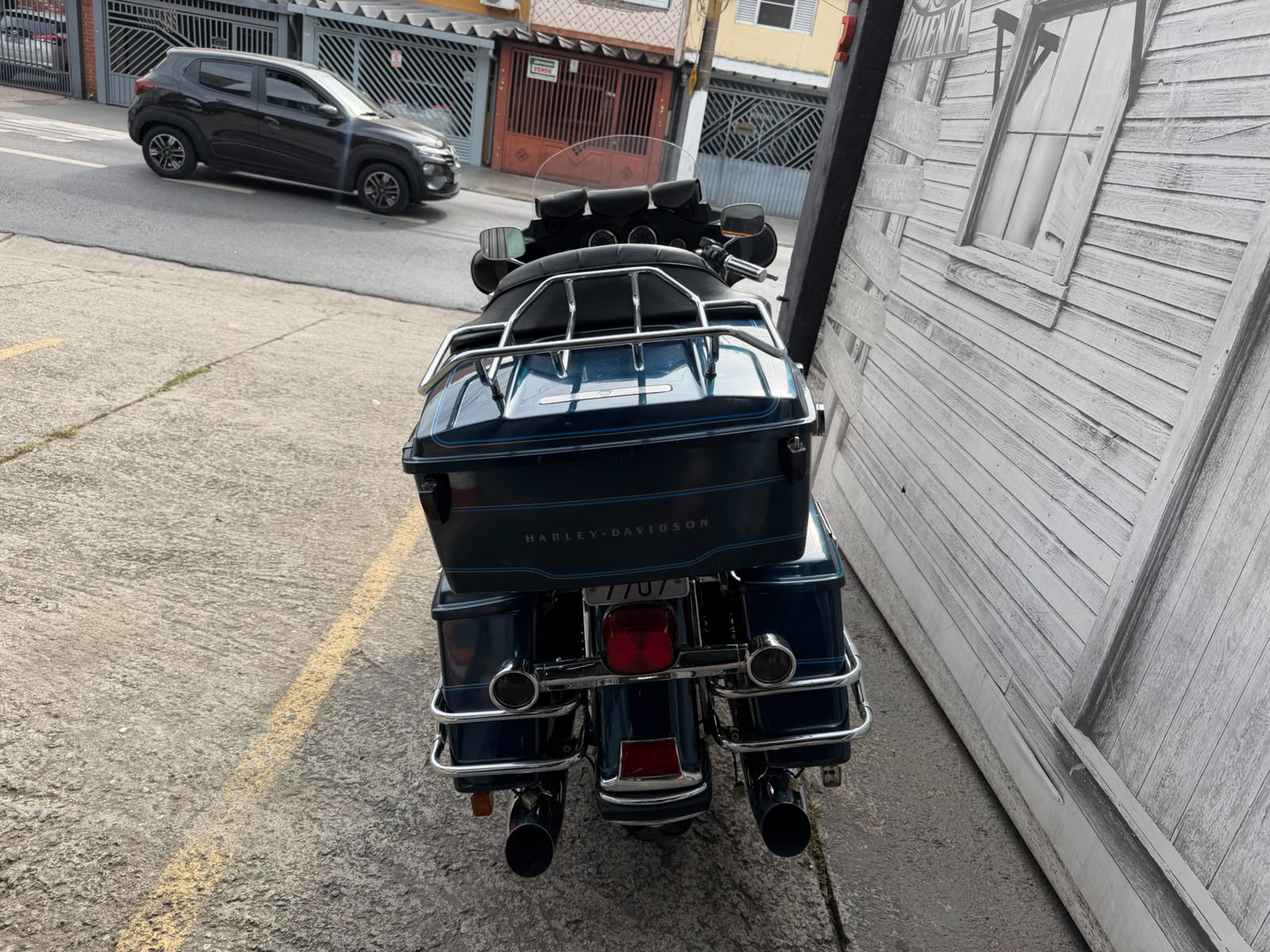 HARLEY-DAVIDSON ELECTRA GLIDE CLASSIC