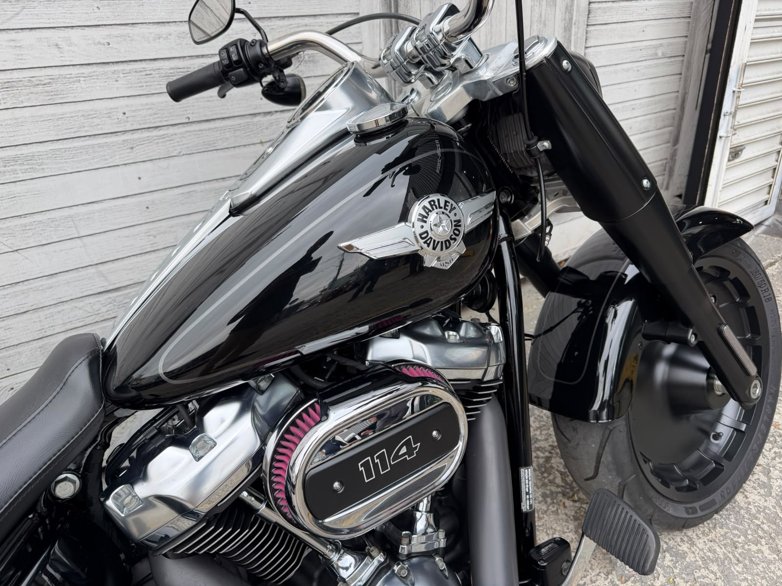HARLEY-DAVIDSON SOFTAIL FAT BOY 114