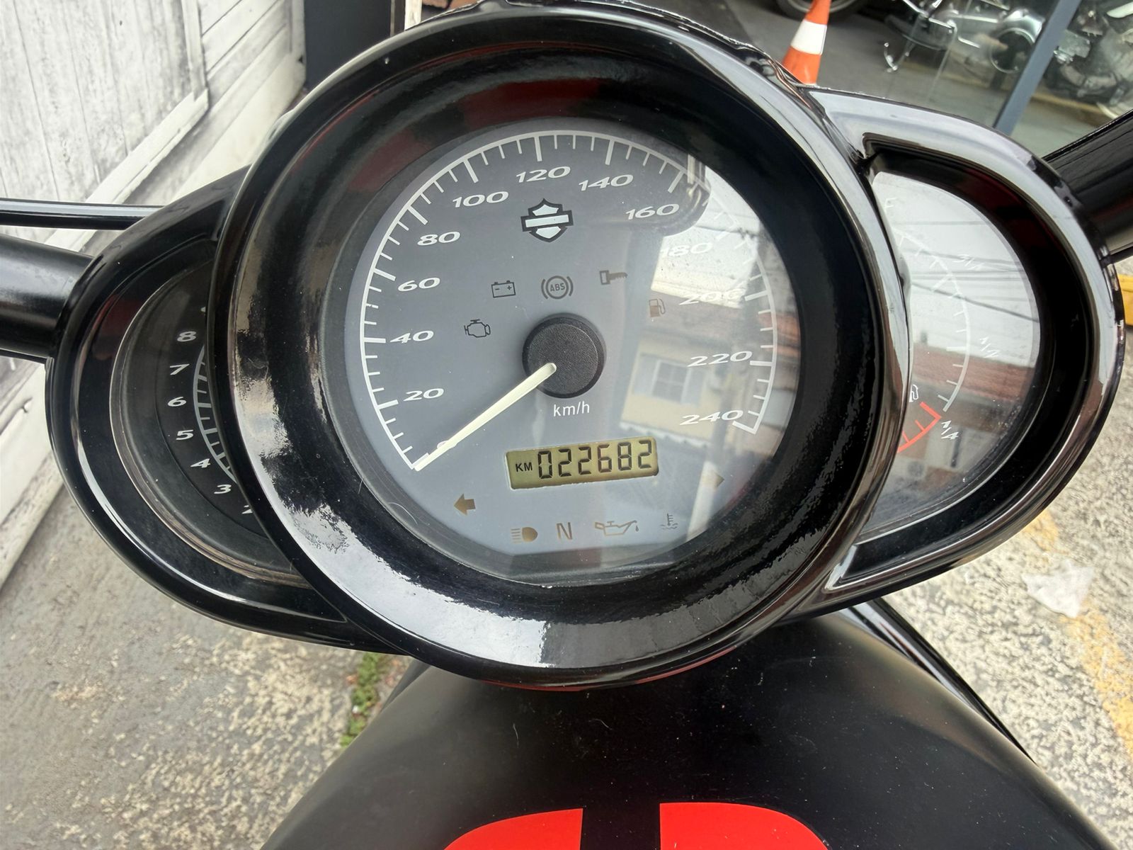 HARLEY-DAVIDSON NIGHT ROD SPECIAL