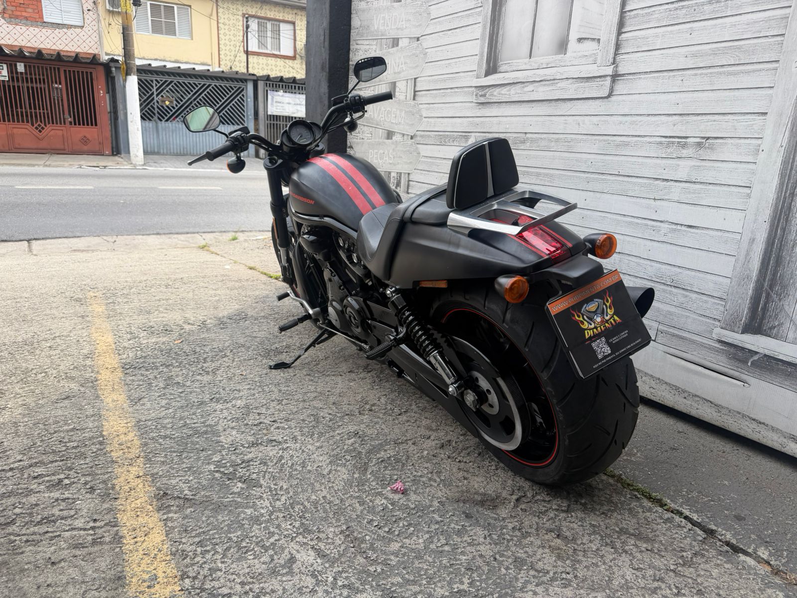 HARLEY-DAVIDSON NIGHT ROD SPECIAL