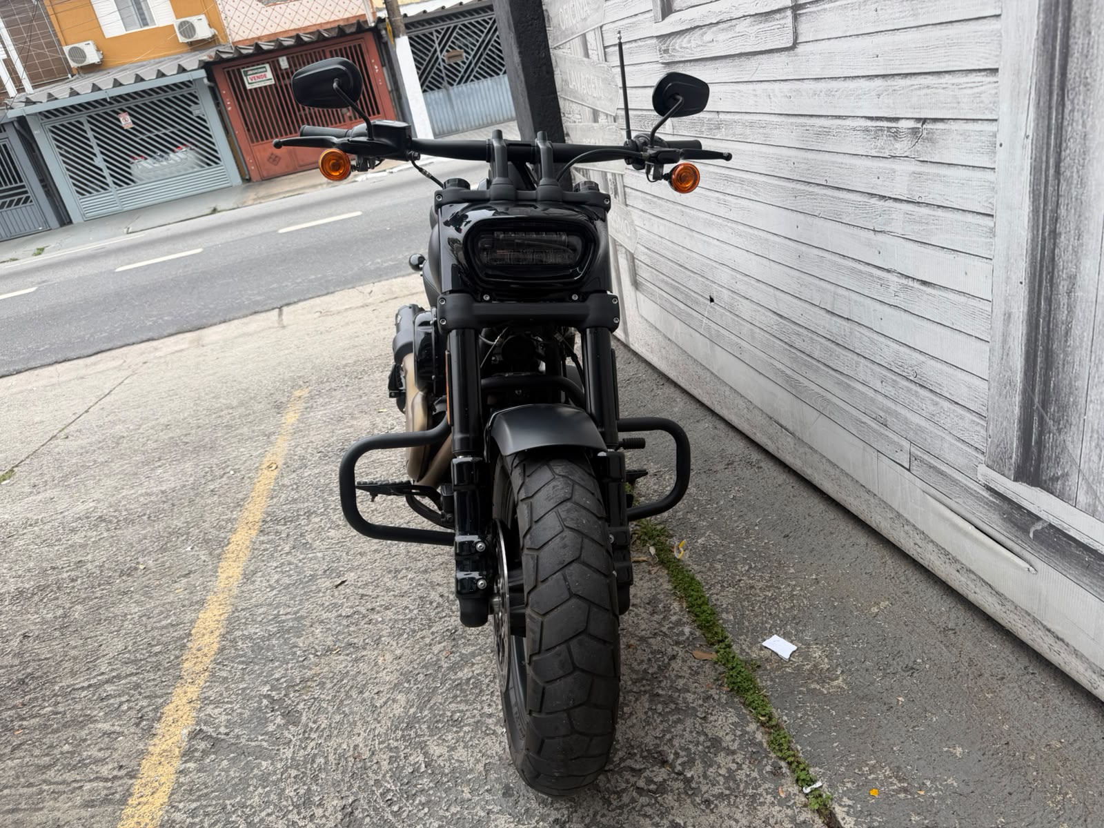 HARLEY-DAVIDSON SOFTAIL FAT BOB 107
