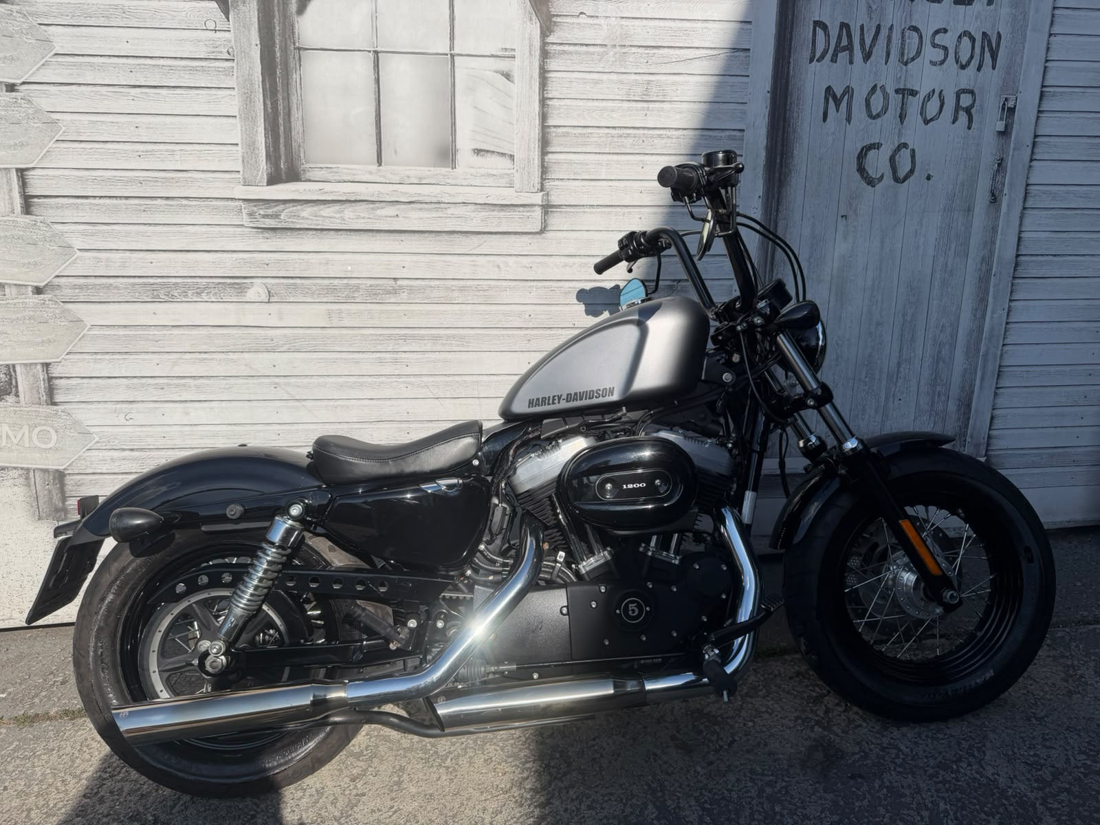 HARLEY-DAVIDSON FORTY-EIGHT