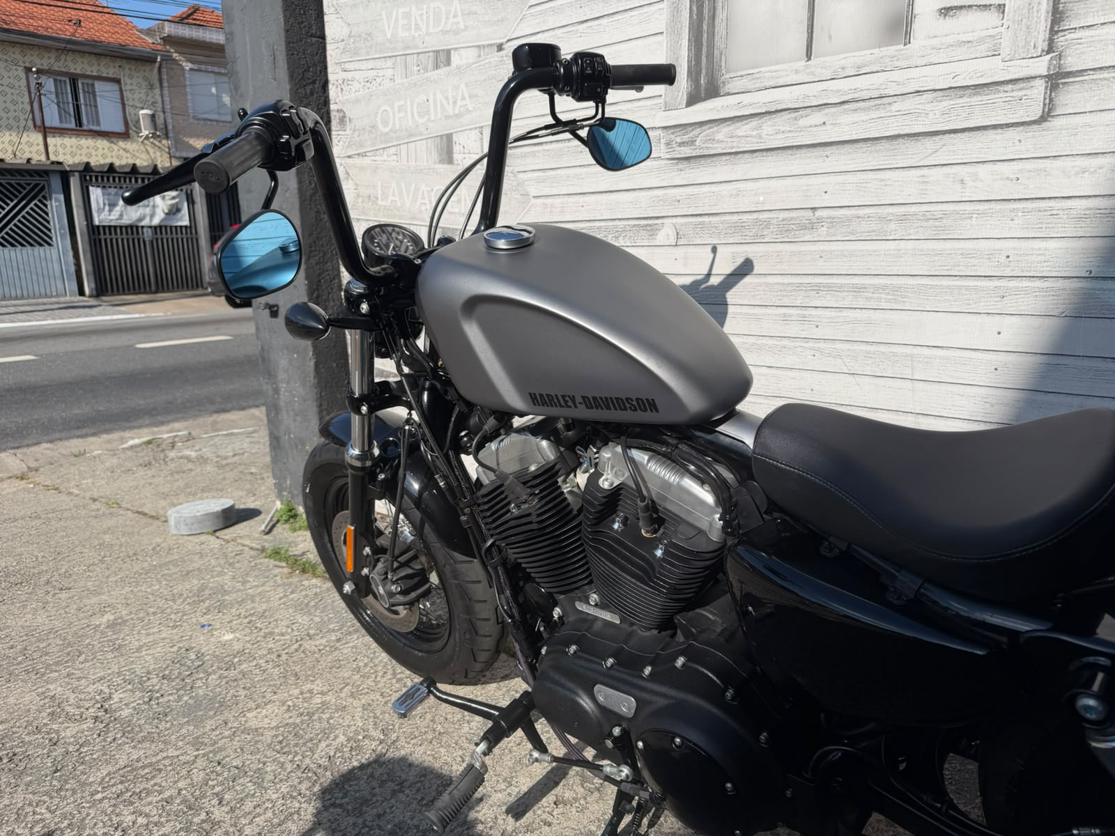 HARLEY-DAVIDSON FORTY-EIGHT