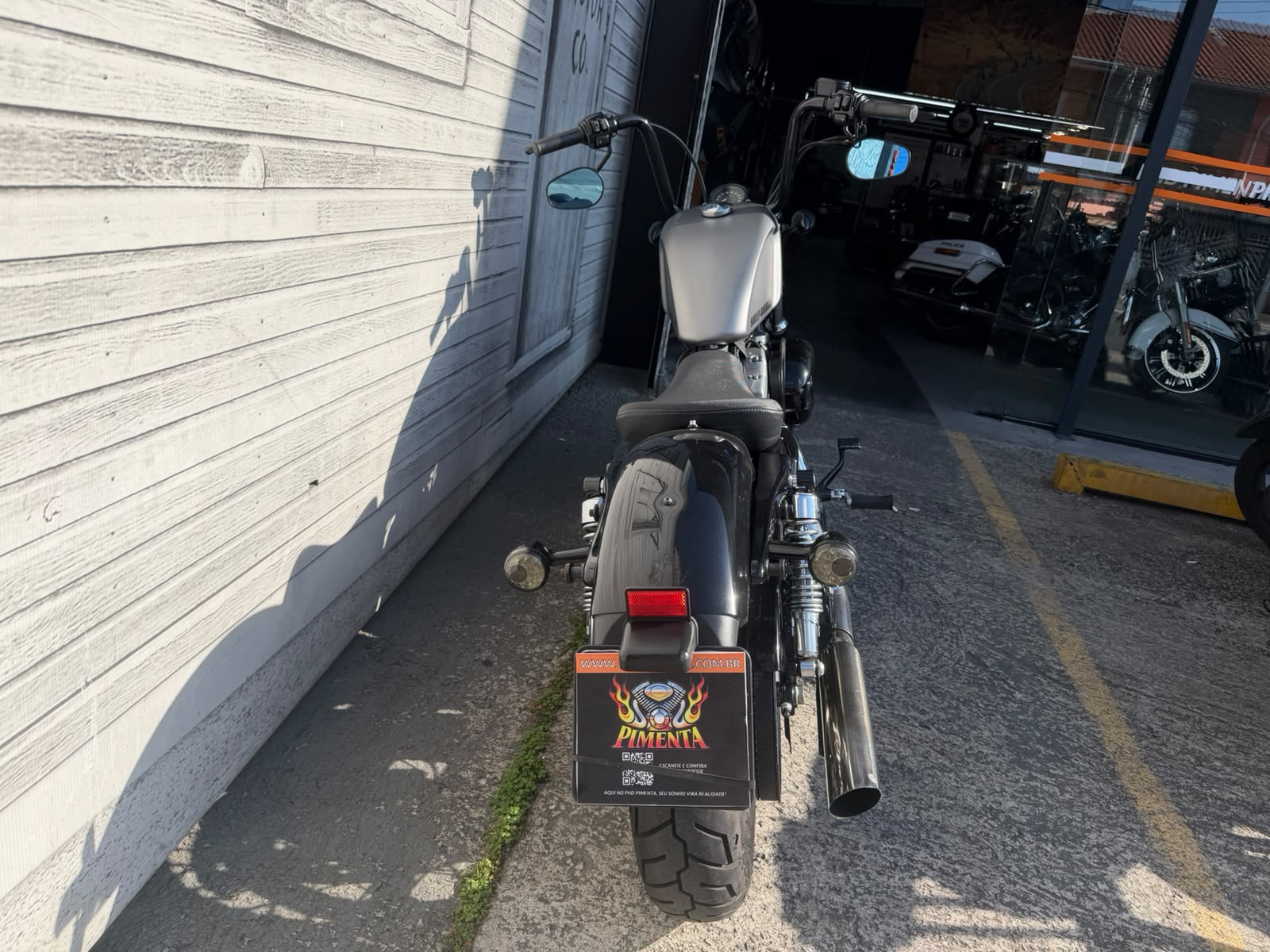 HARLEY-DAVIDSON FORTY-EIGHT
