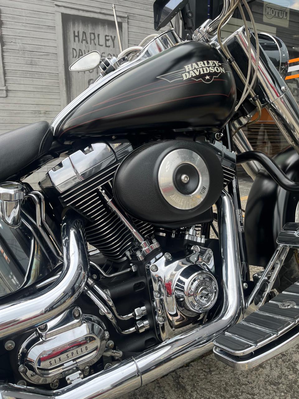 HARLEY-DAVIDSON FAT BOY FLSTF