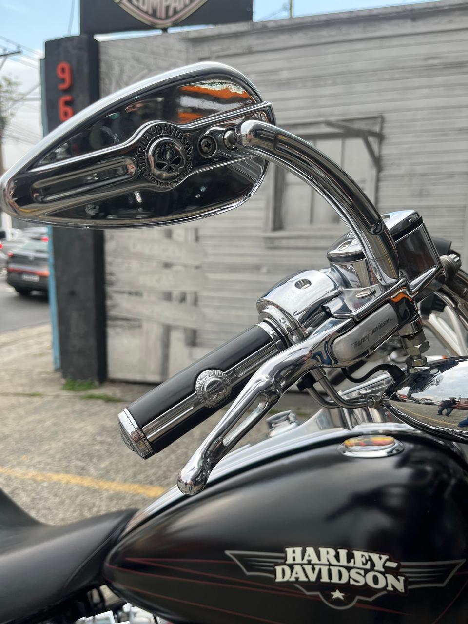 HARLEY-DAVIDSON FAT BOY FLSTF