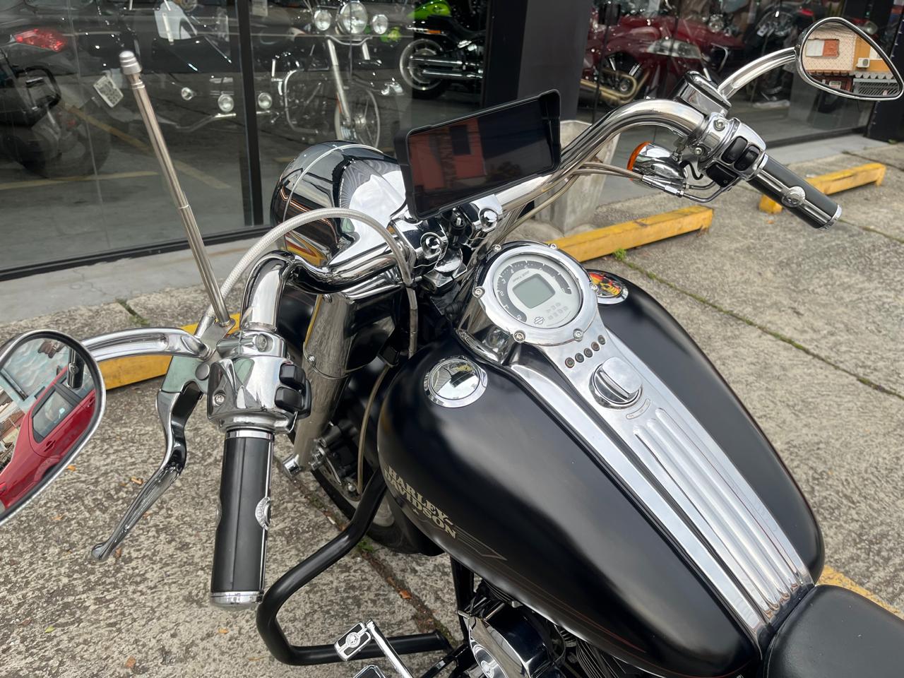 HARLEY-DAVIDSON FAT BOY FLSTF
