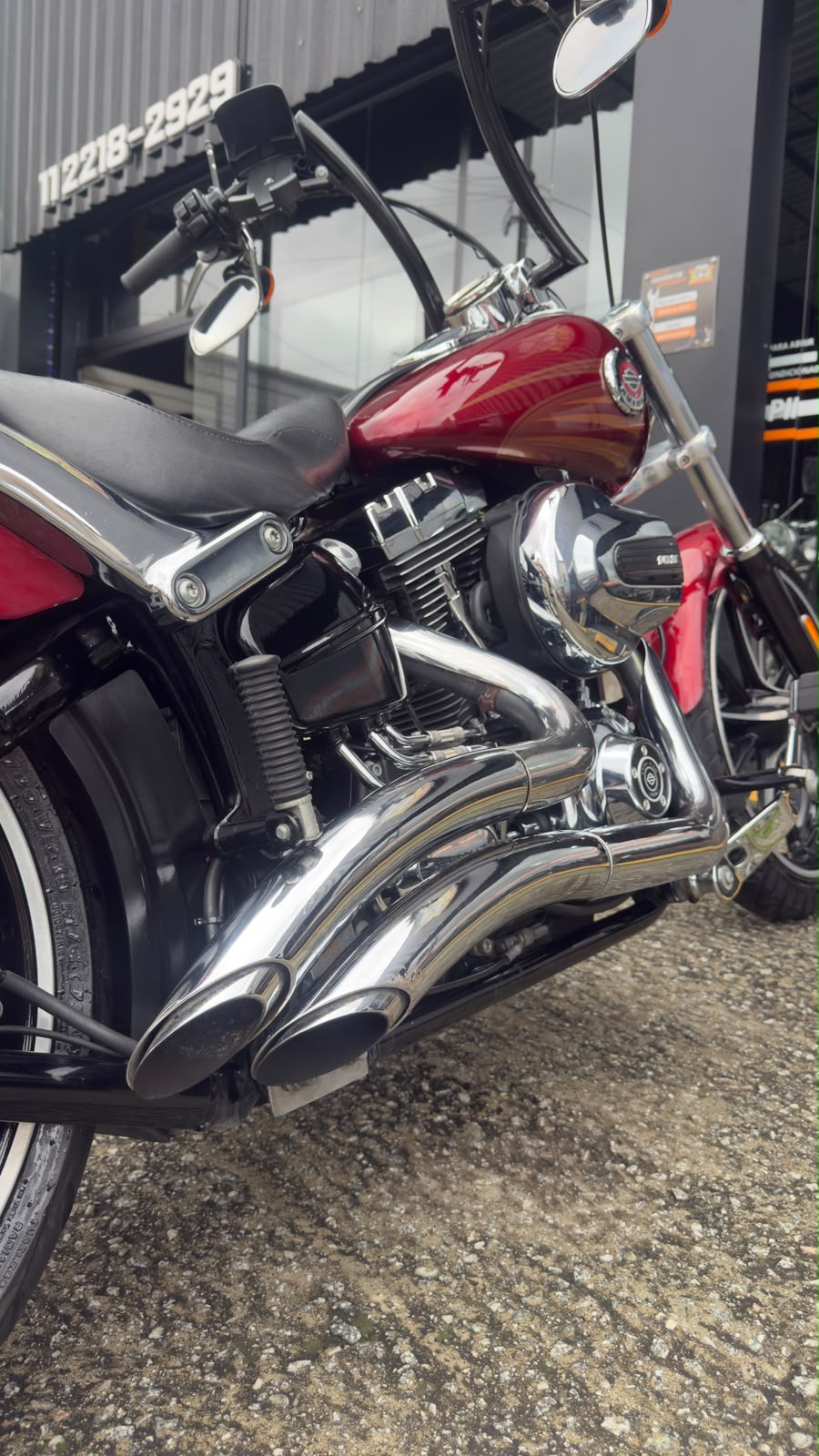 HARLEY-DAVIDSON SOFTAIL BREAKOUT
