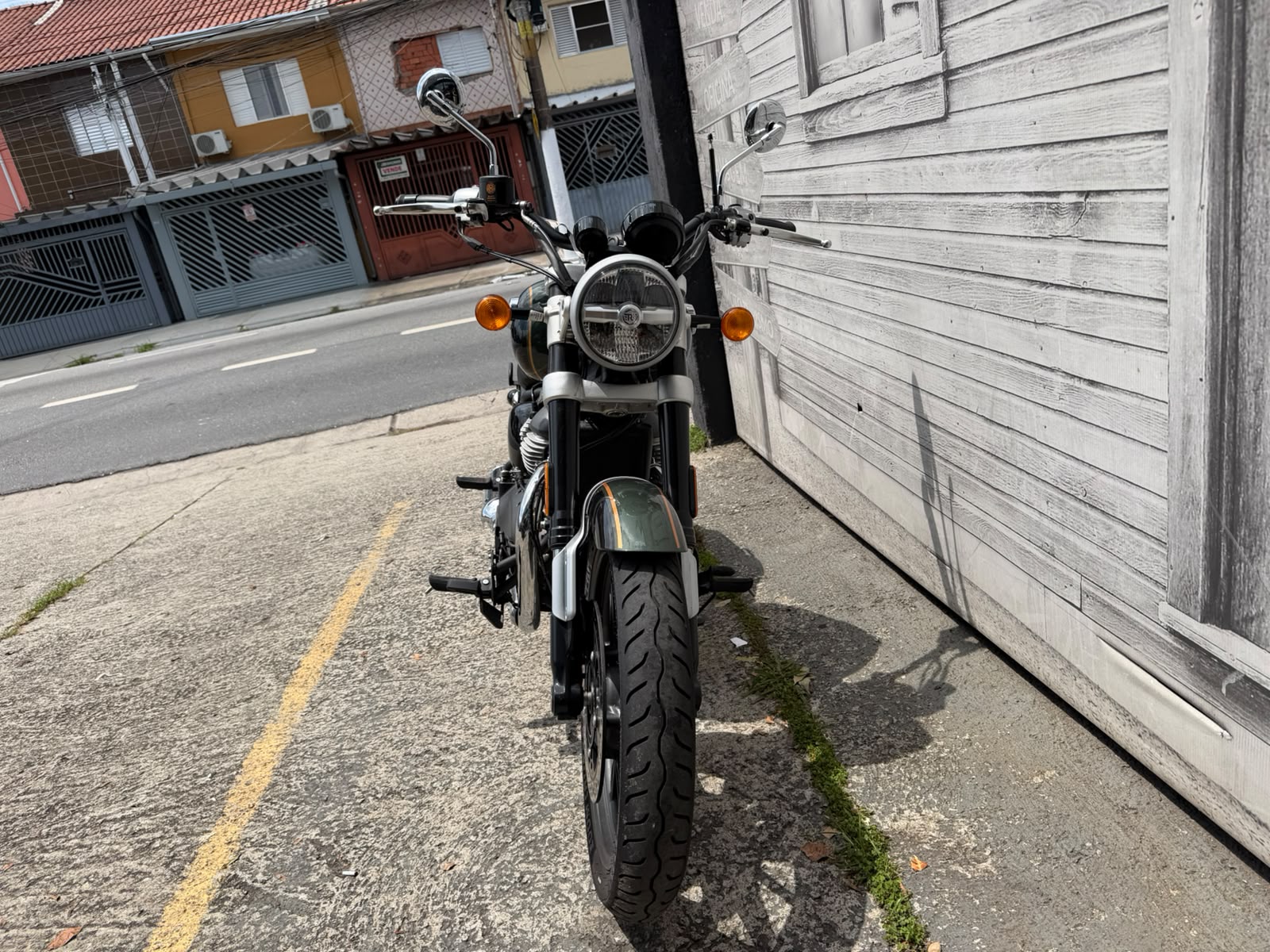 ROYAL ENFIELD METEOR 650 INTERSTELLAR