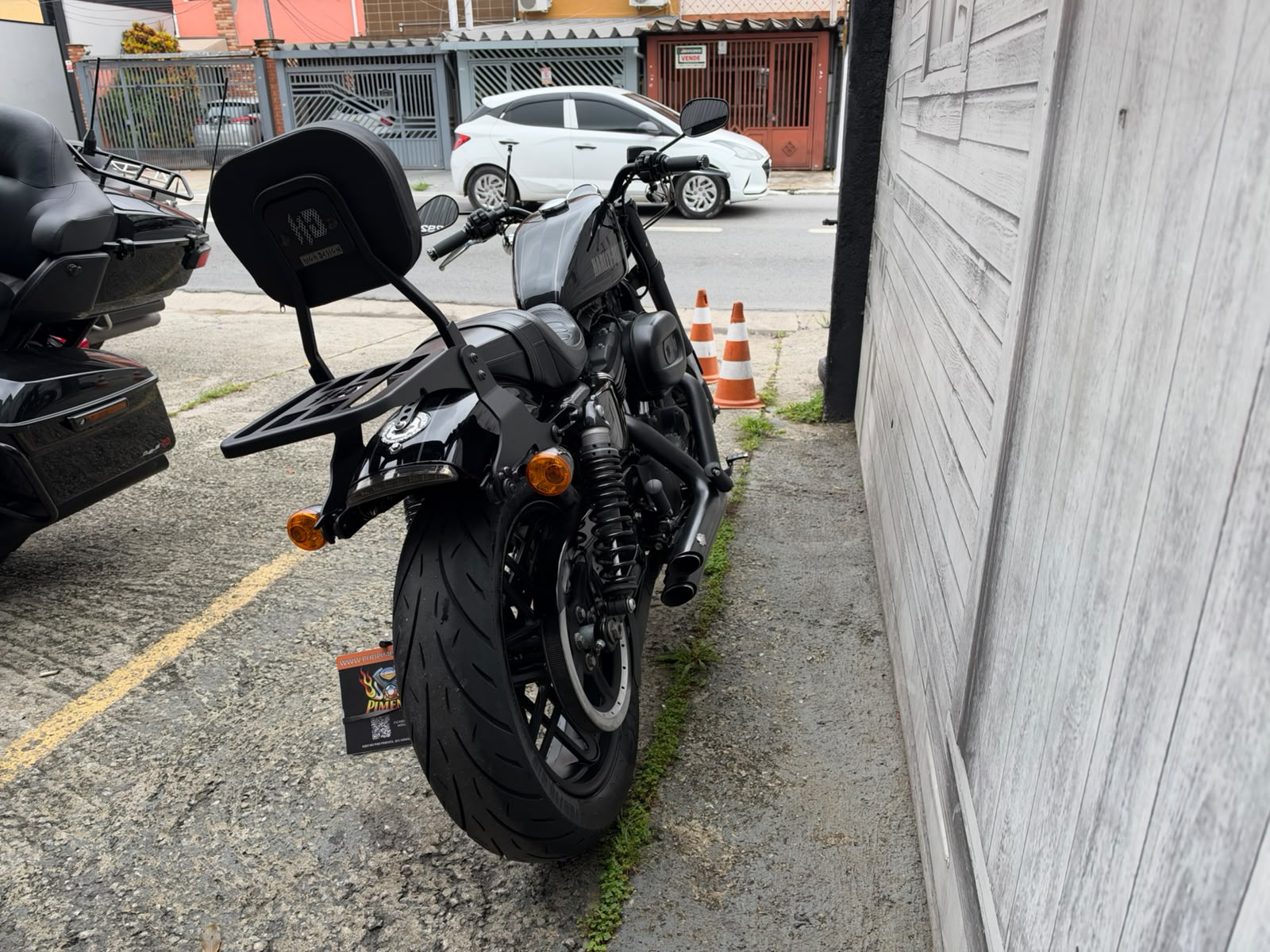 HARLEY-DAVIDSON ROADSTER
