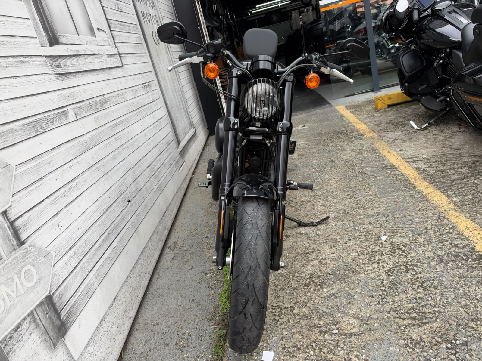 HARLEY-DAVIDSON ROADSTER