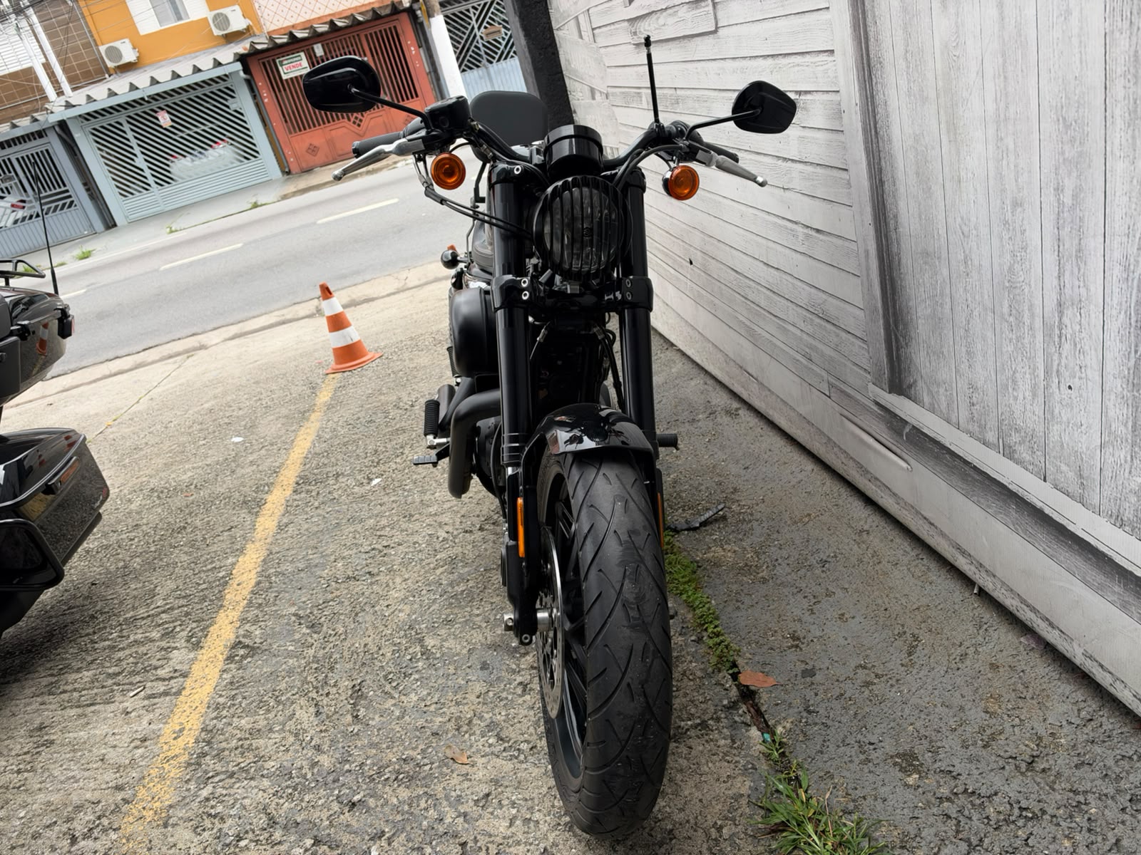 HARLEY-DAVIDSON ROADSTER