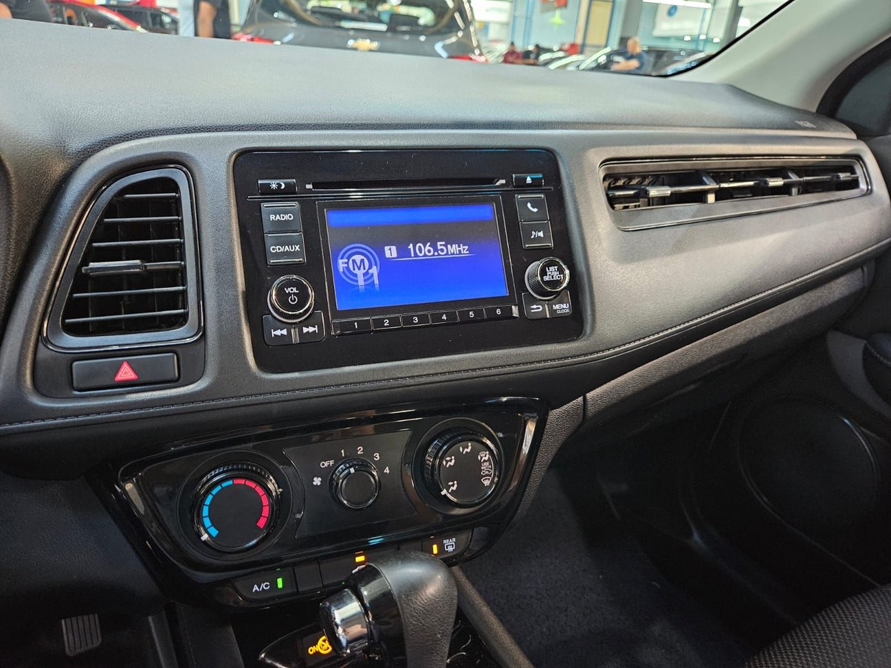 Car Image 11