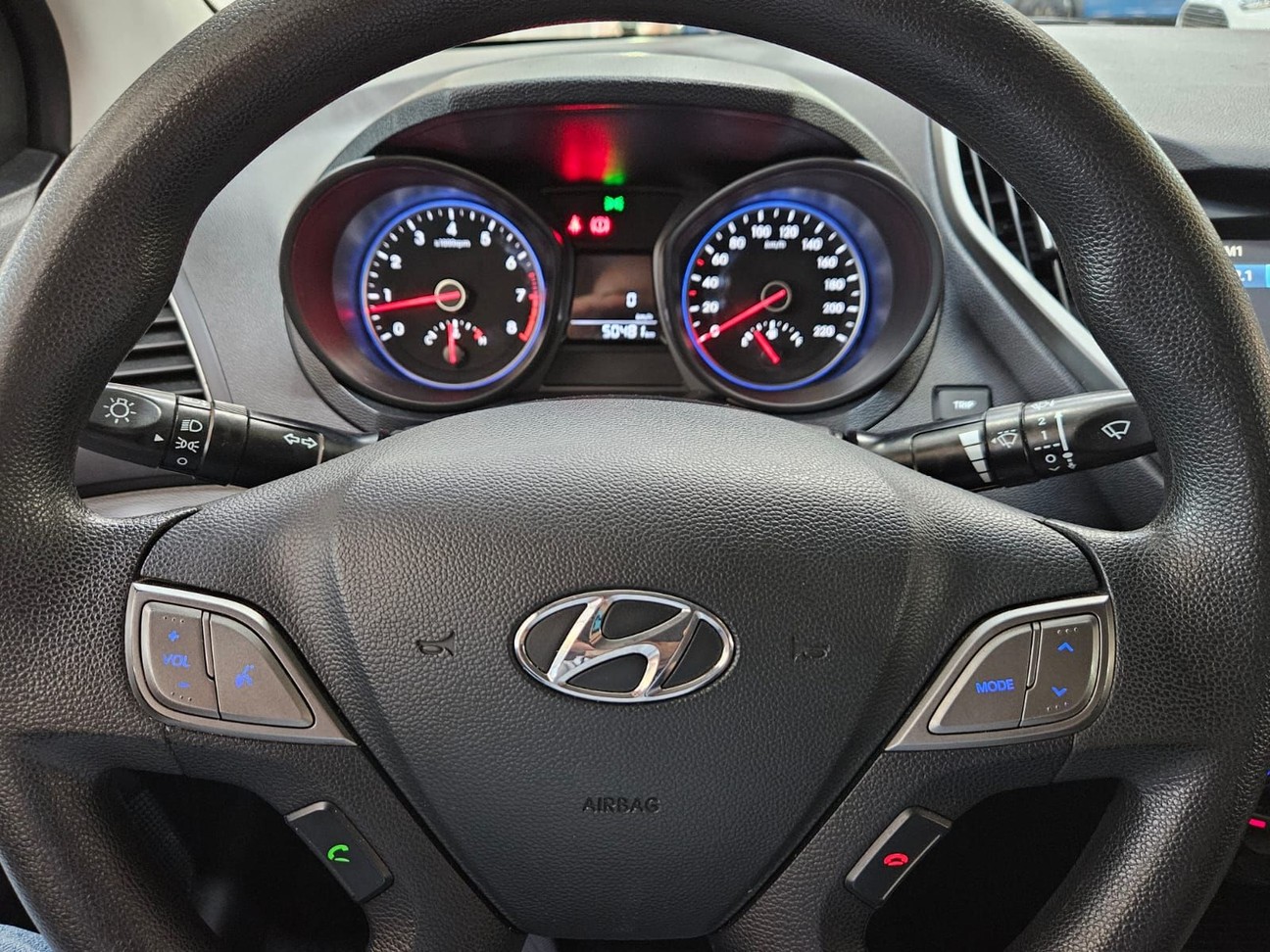 Car Image 11
