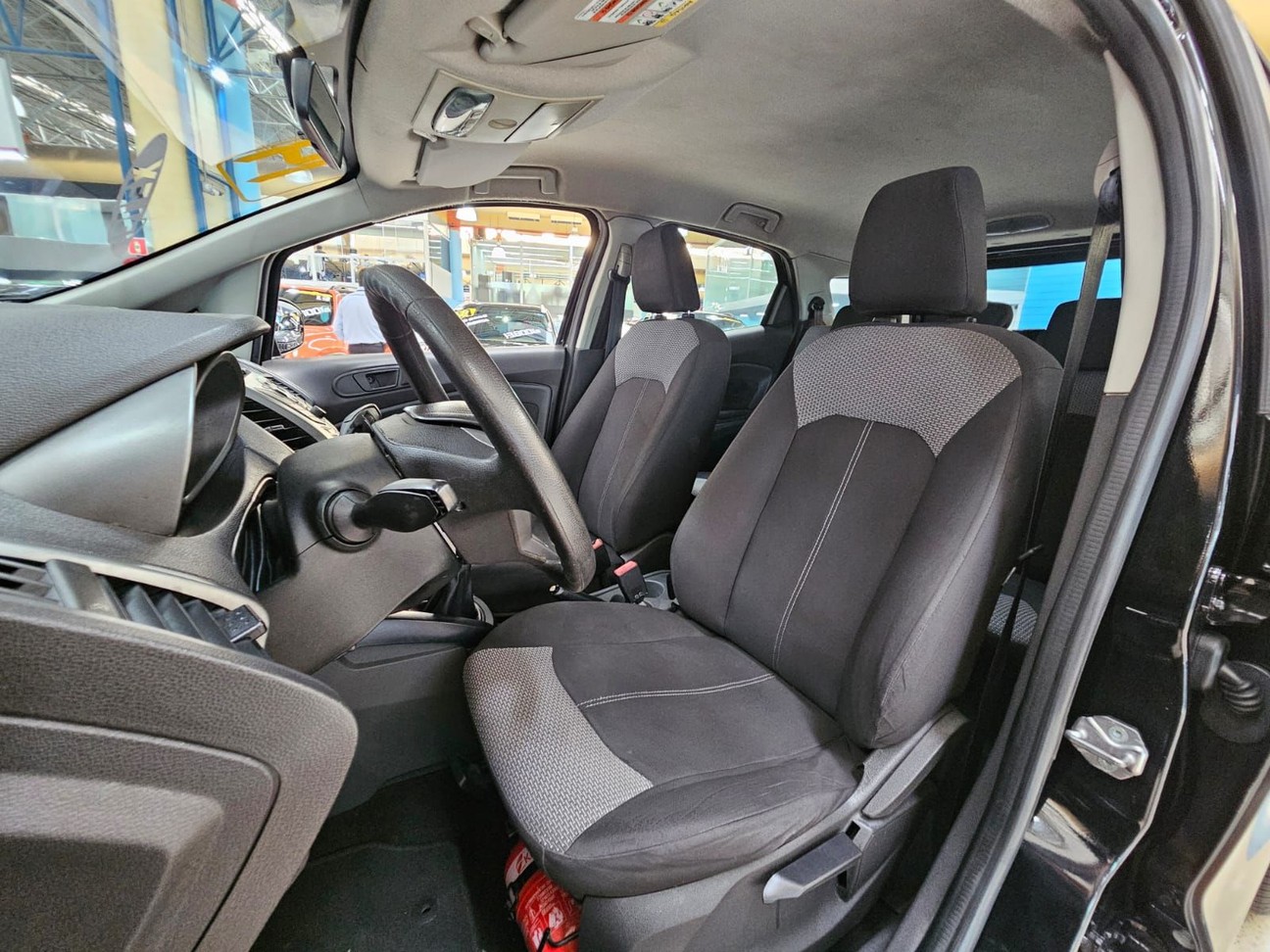 Car Image 8