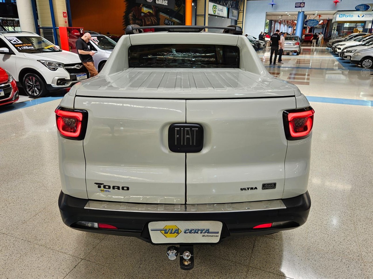 Car Image 9