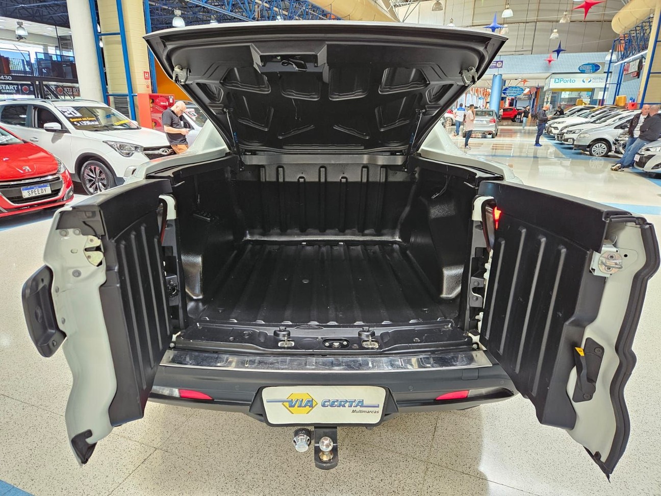 Car Image 12