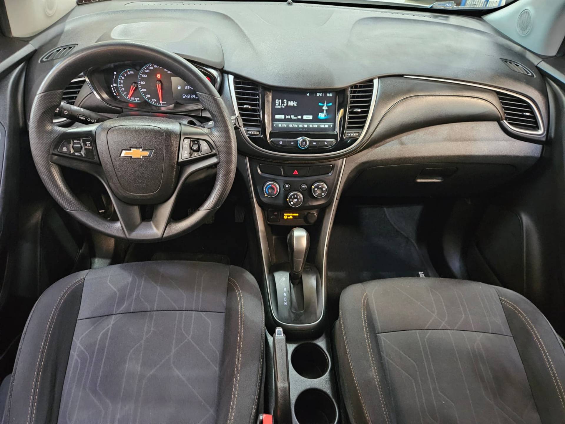 CHEVROLET TRACKER