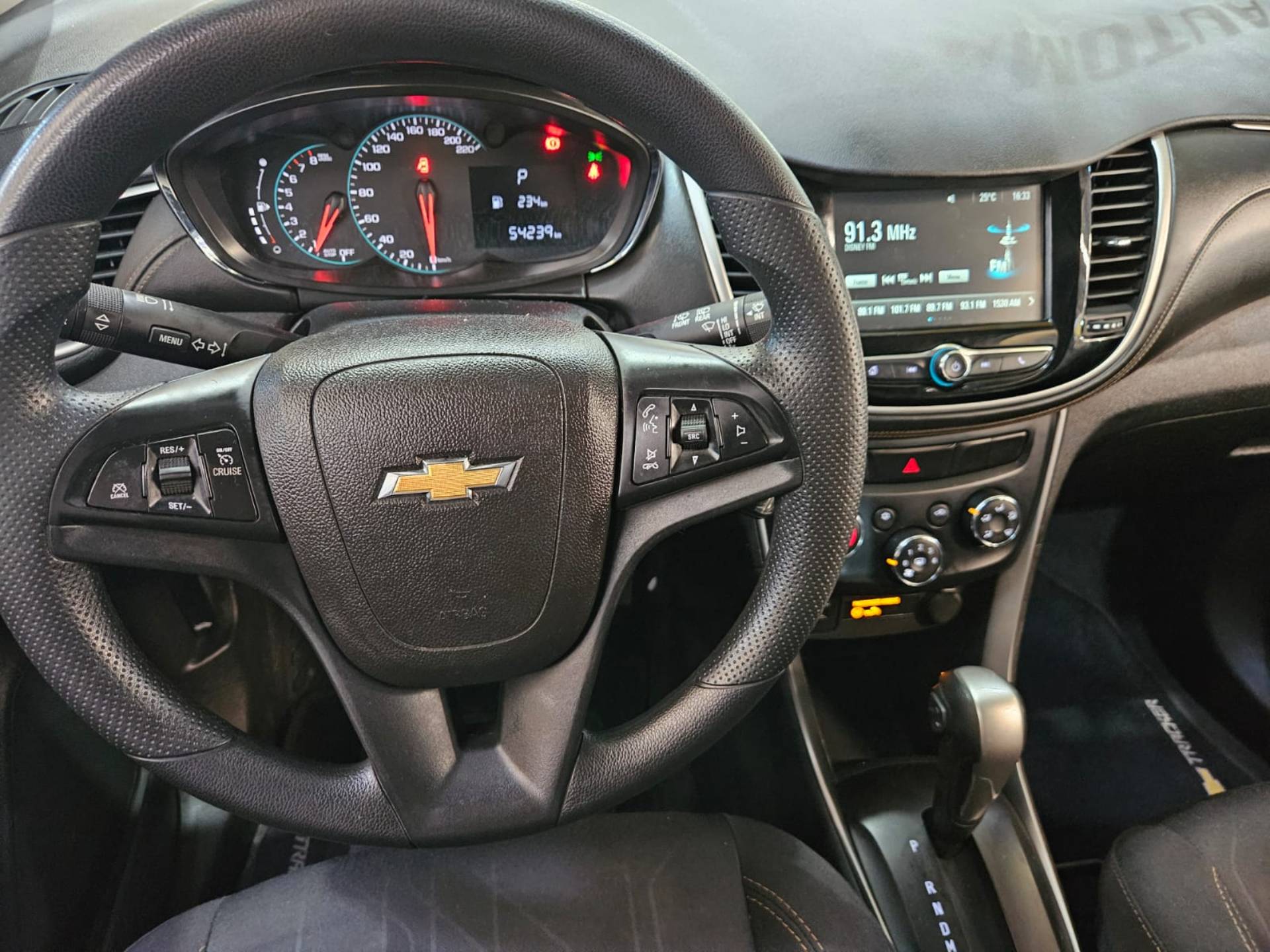 CHEVROLET TRACKER