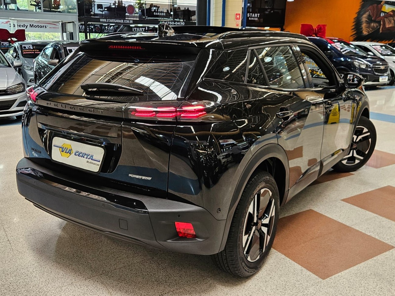 PEUGEOT 2008 1.0 TURBO 200 GT