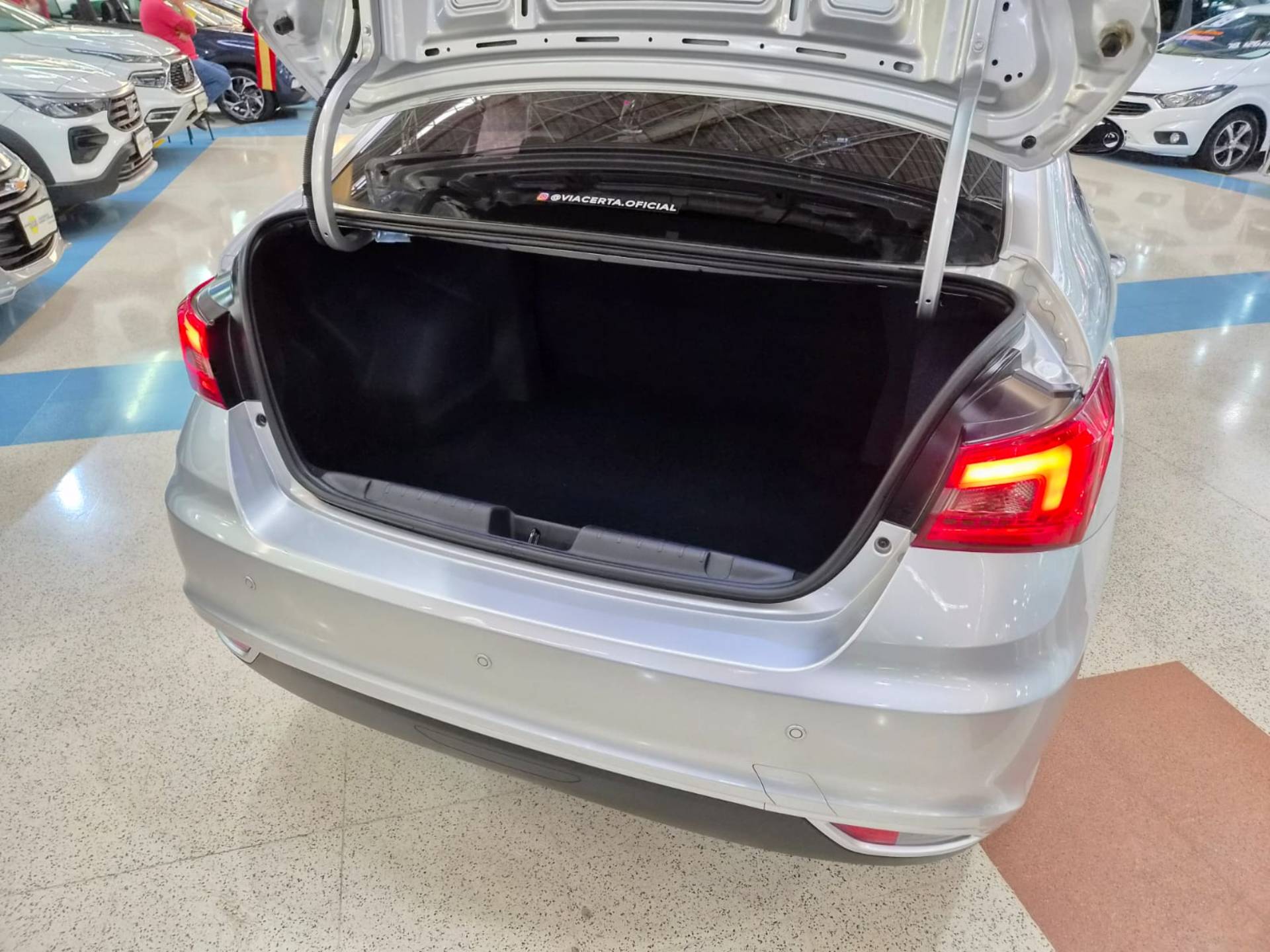 CHERY ARRIZO 5