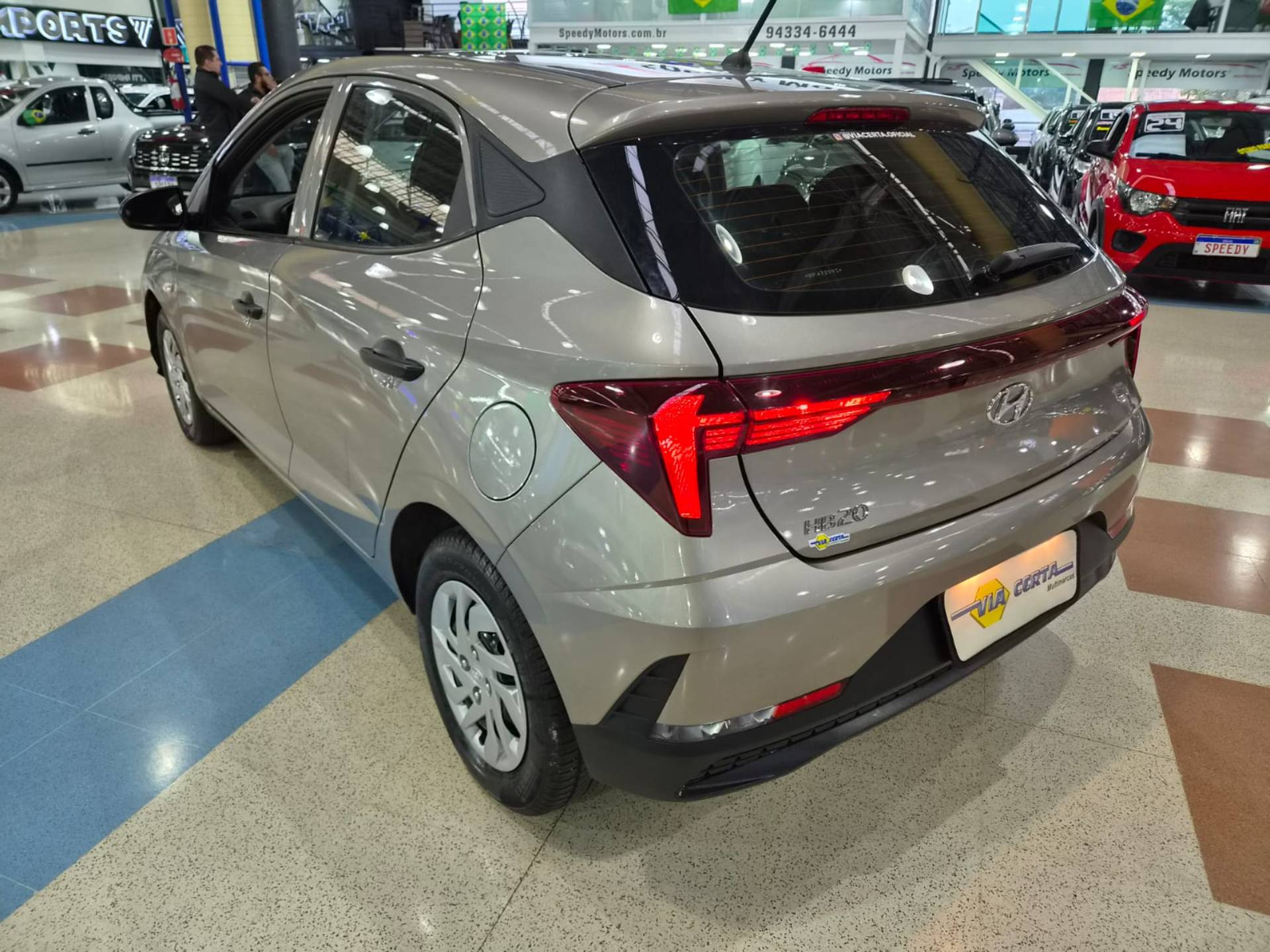 HYUNDAI HB20