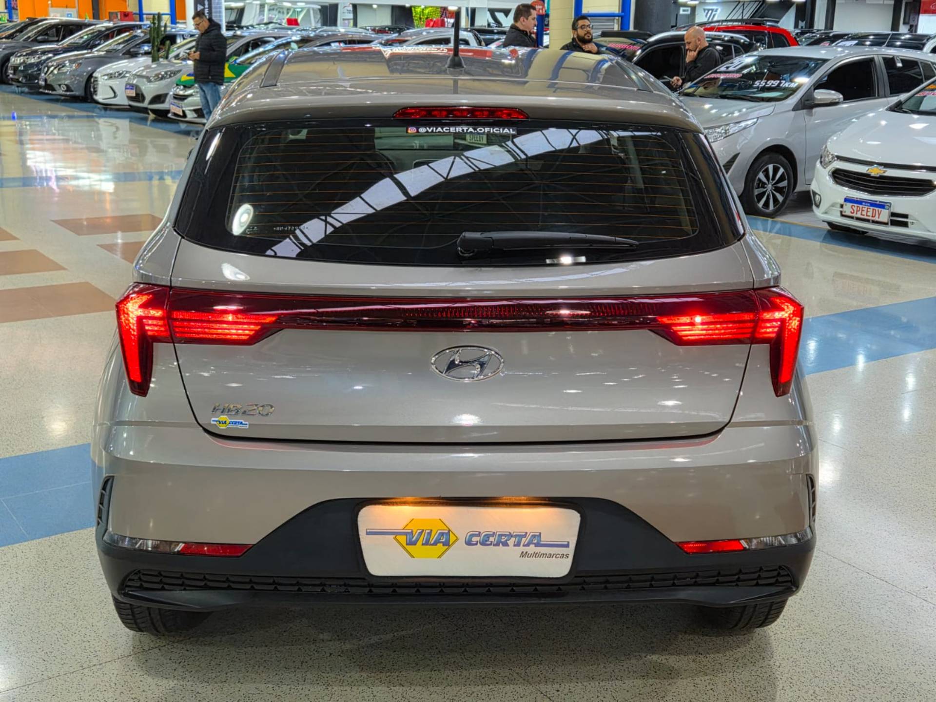 HYUNDAI HB20