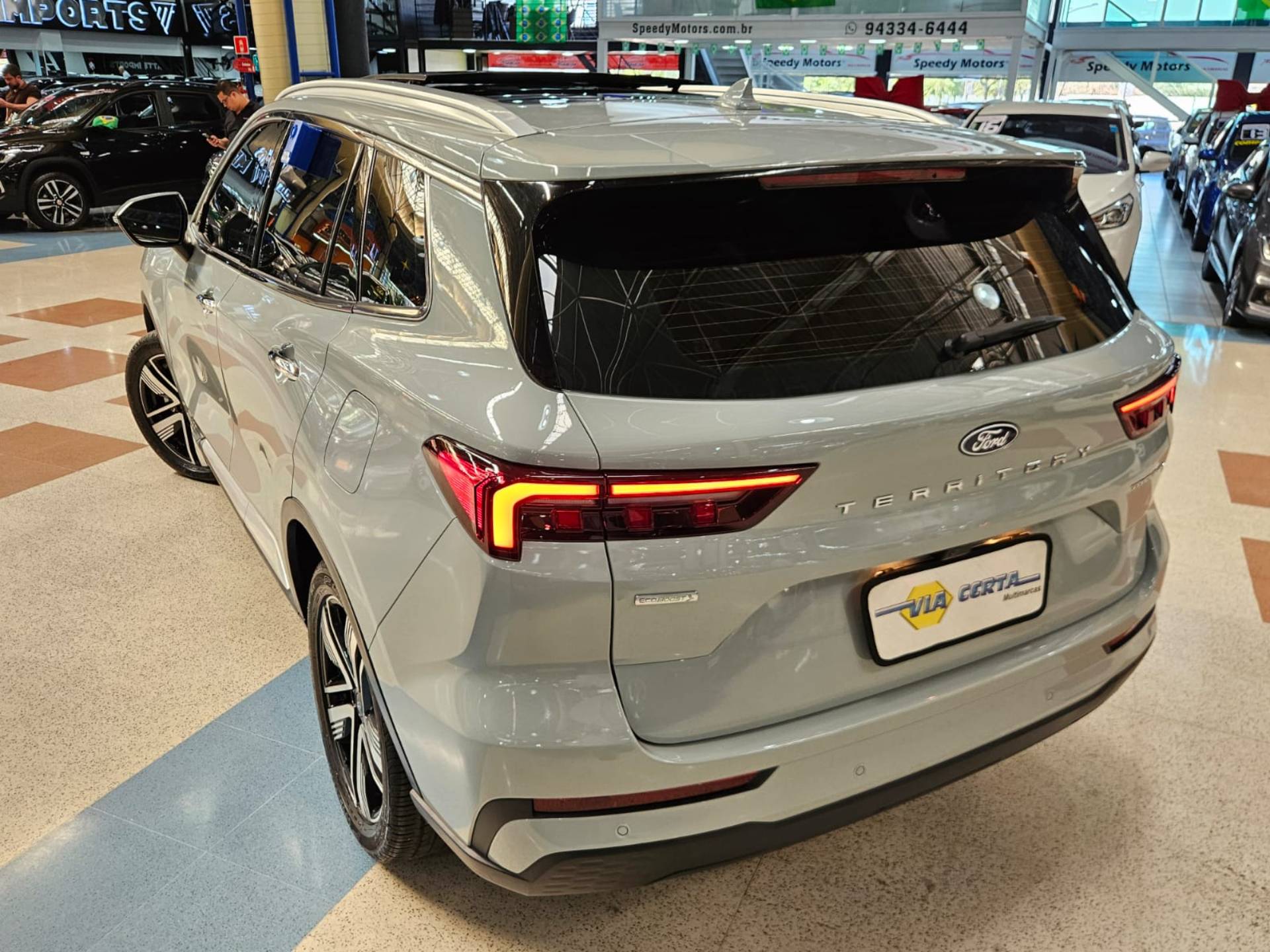 FORD TERRITORY