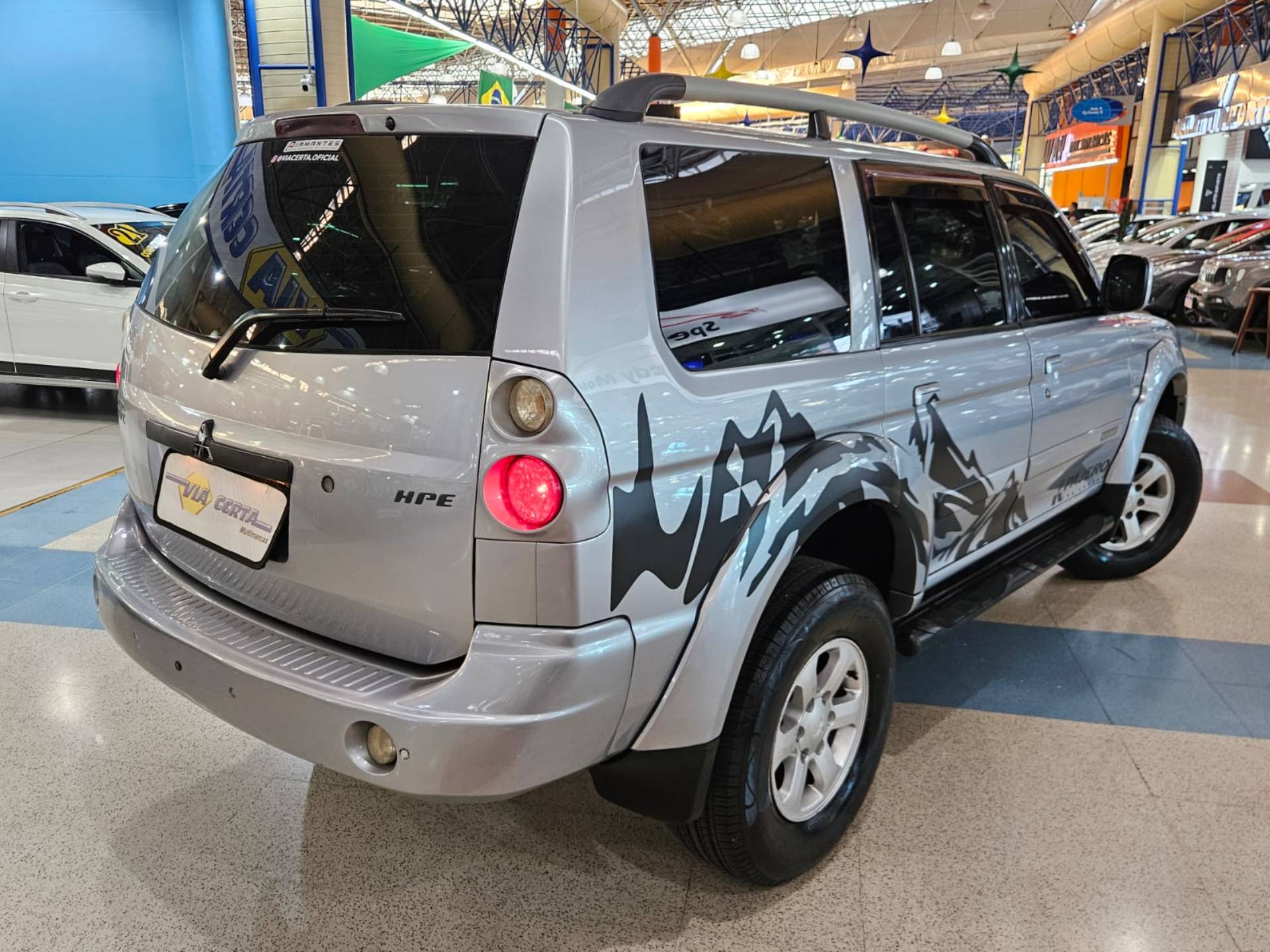 MITSUBISHI PAJERO SPORT