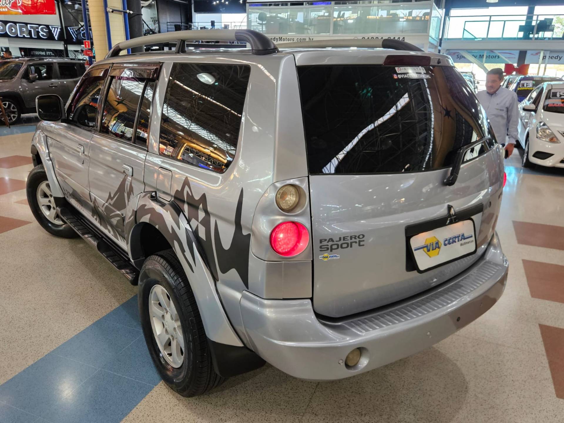 MITSUBISHI PAJERO SPORT