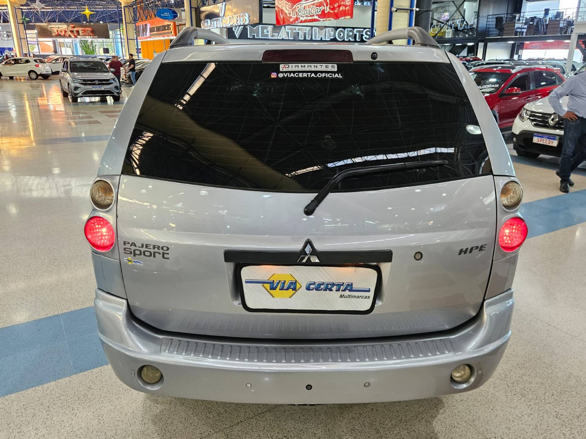 MITSUBISHI PAJERO SPORT