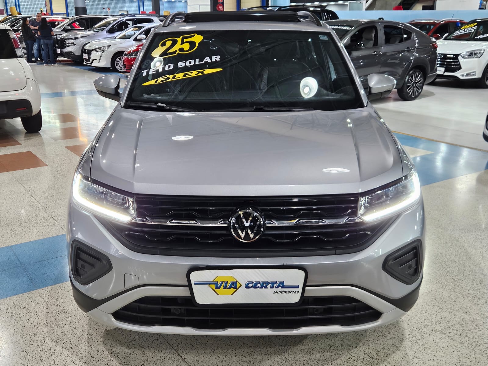 VOLKSWAGEN T-CROSS