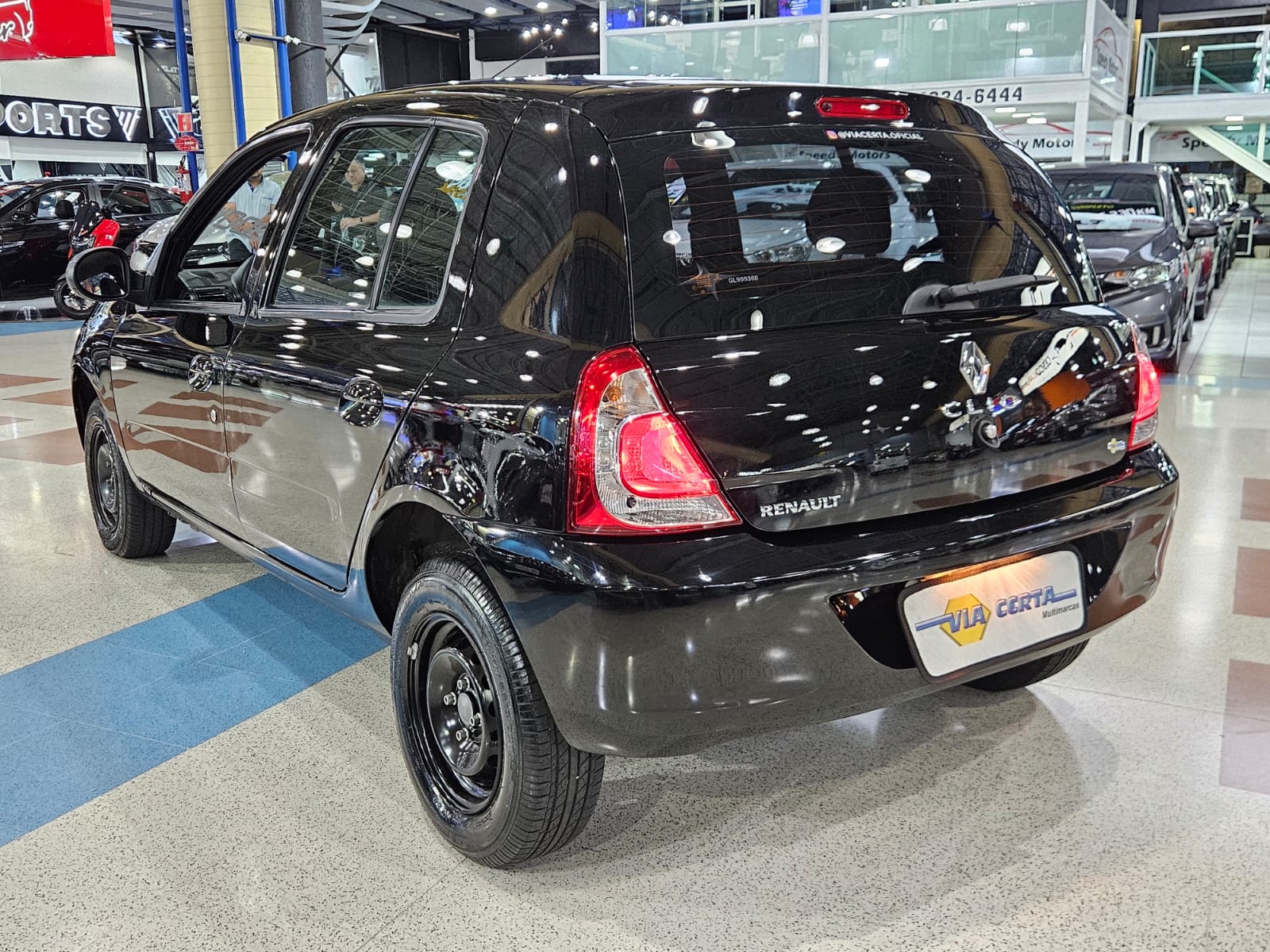 RENAULT CLIO