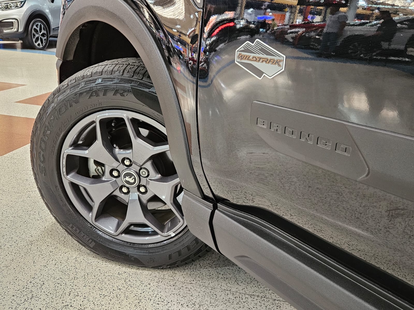 FORD BRONCO SPORT